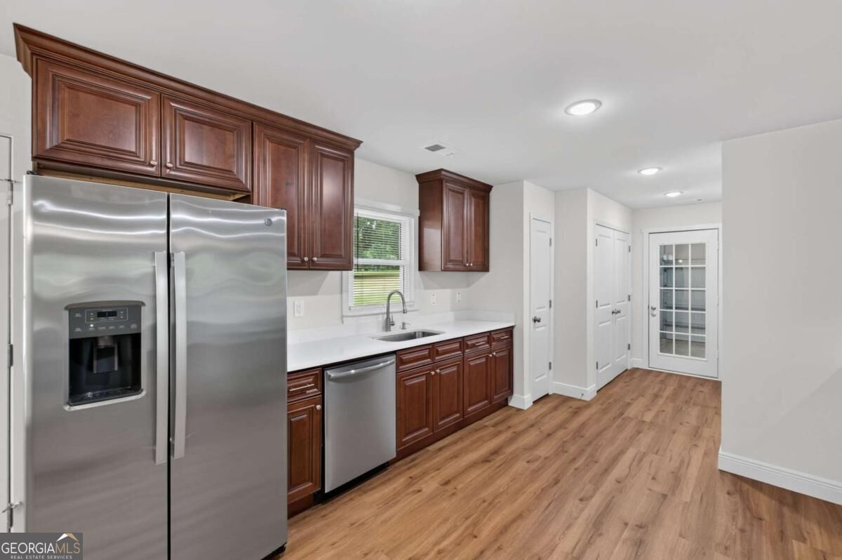 1275 Lake Dow Road Property Photo 8
