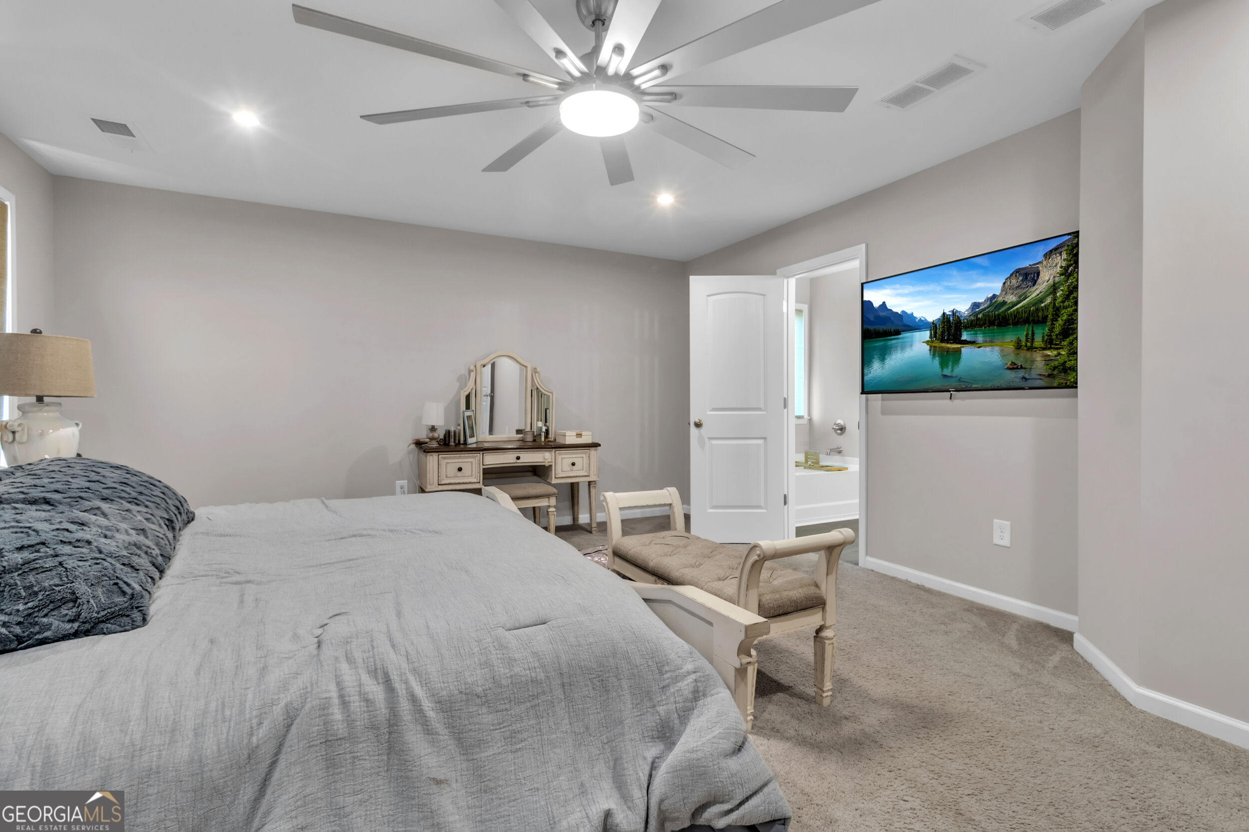 31 Okeechobee Way Property Photo 16