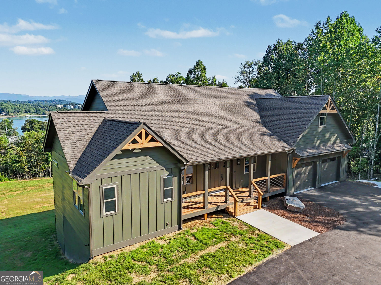 1306 Ramey Mtn Road Property Photo 1