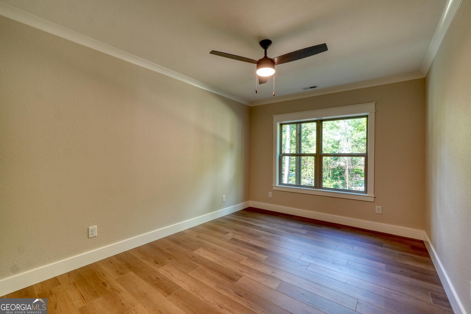2079 Almont Rd. Property Photo 32