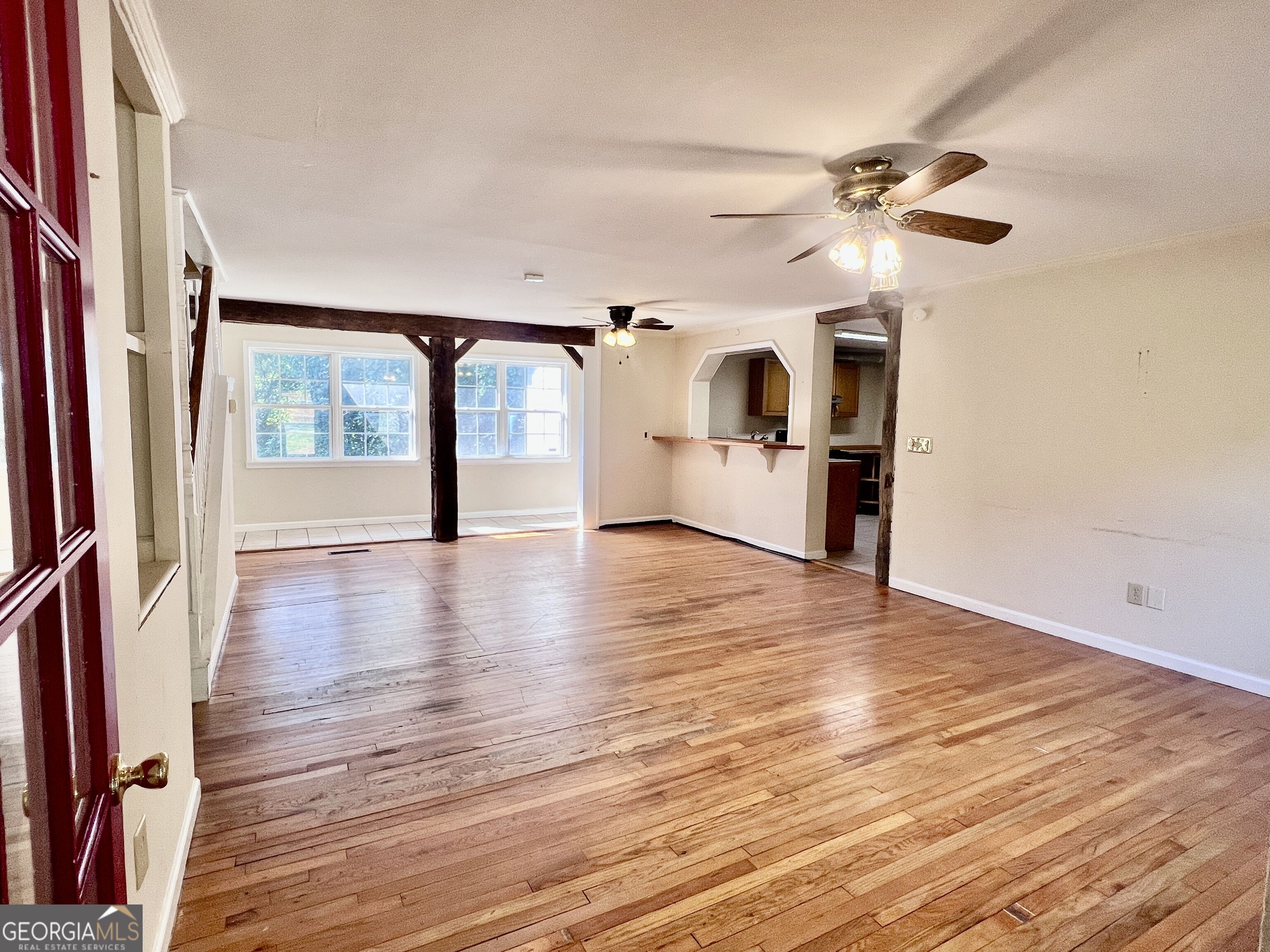 112 Cherry Lane Property Photo 4