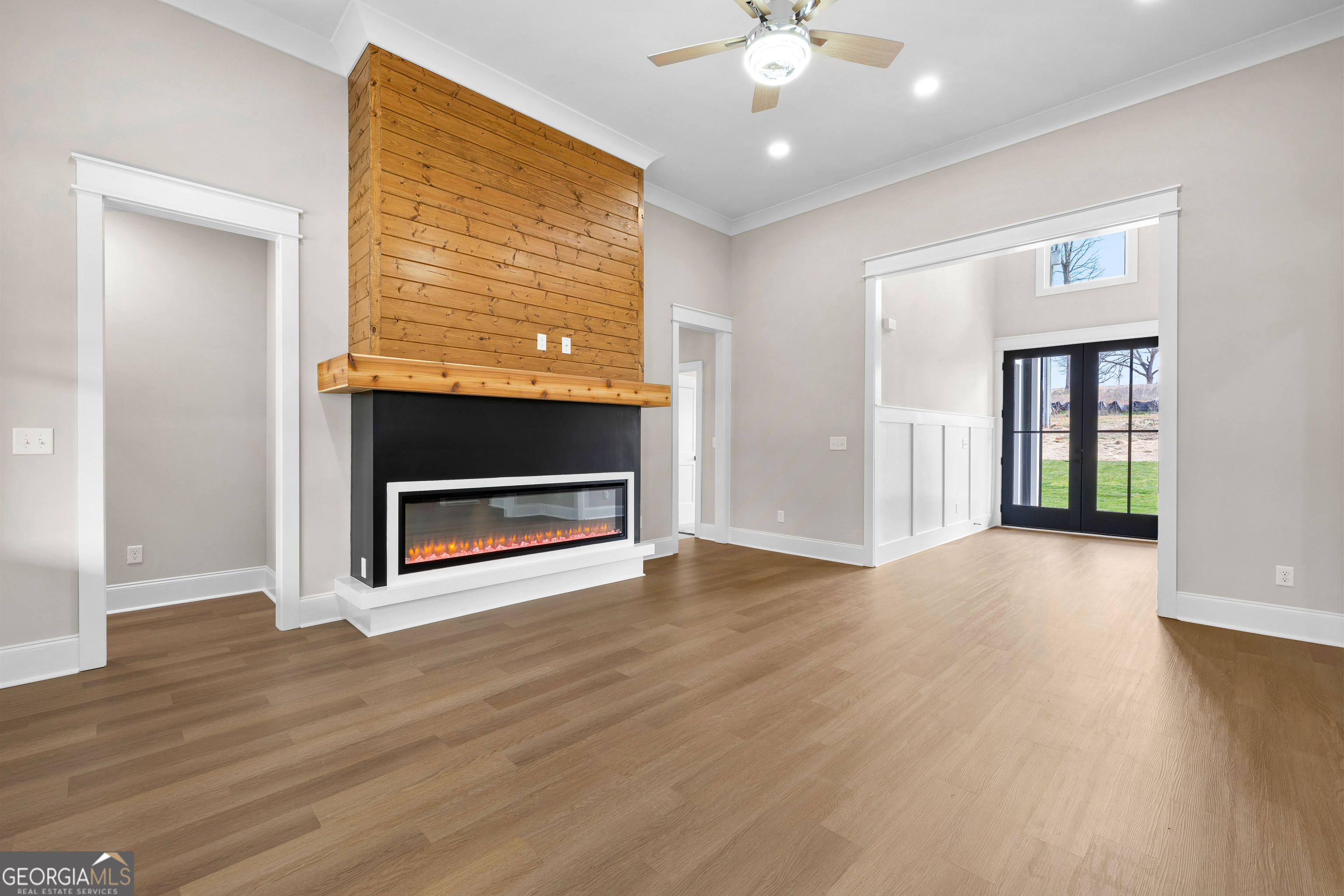 246 S Smith Road Property Photo 16