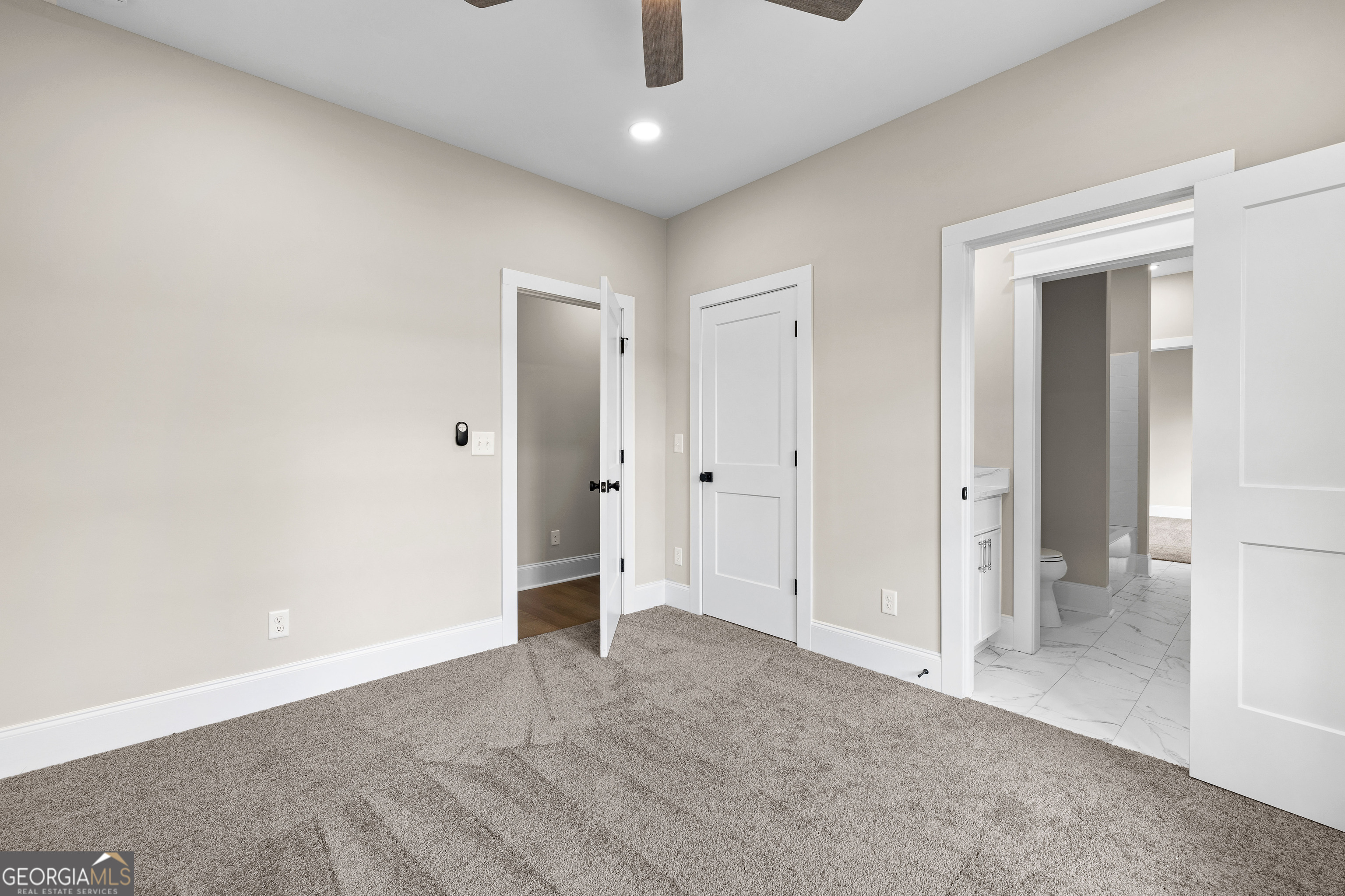 246 S Smith Road Property Photo 40