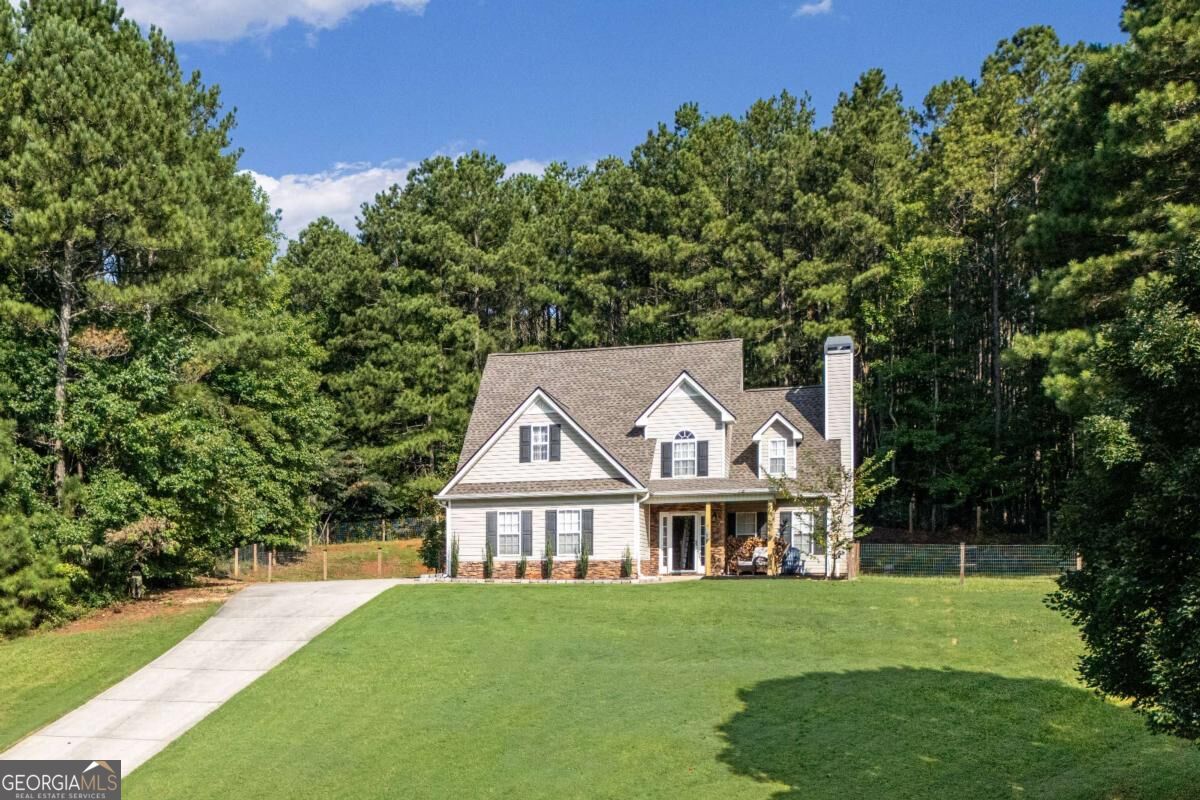 117 Walkers Pond Drive Property Photo 1