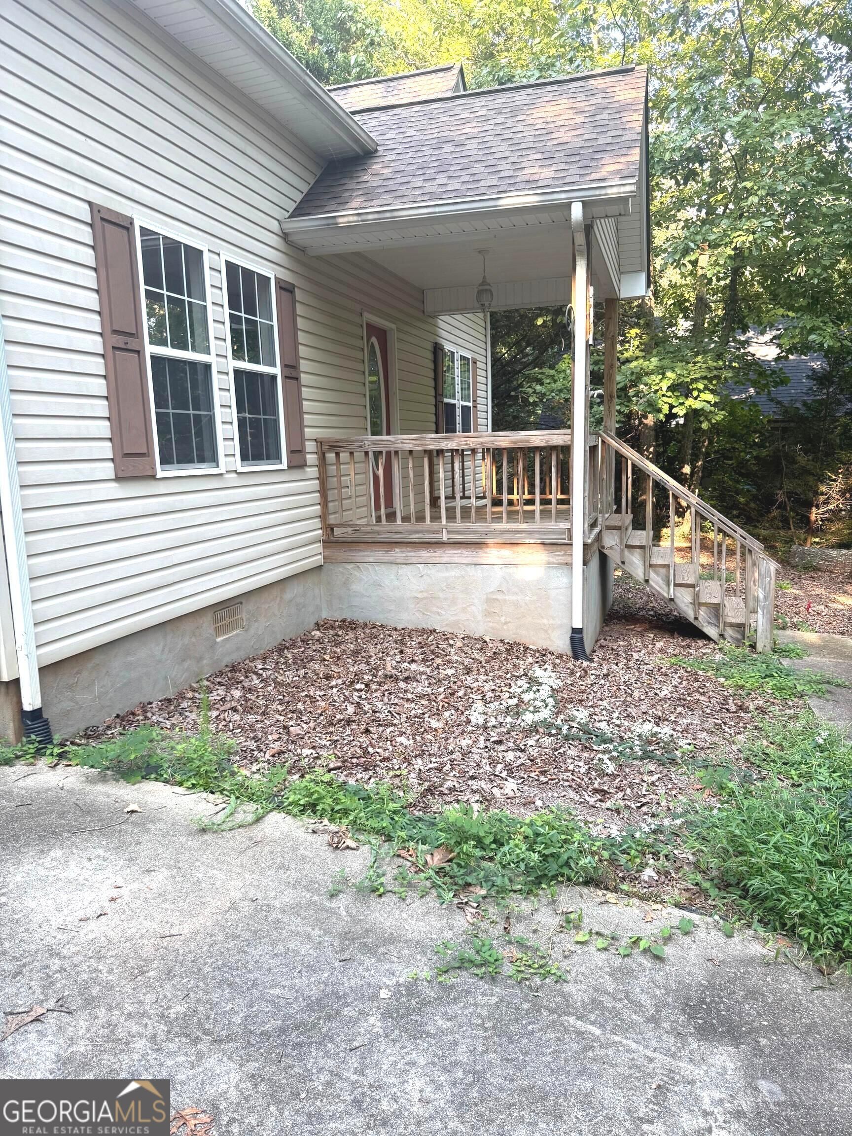 550 Washboard Road Property Photo 4
