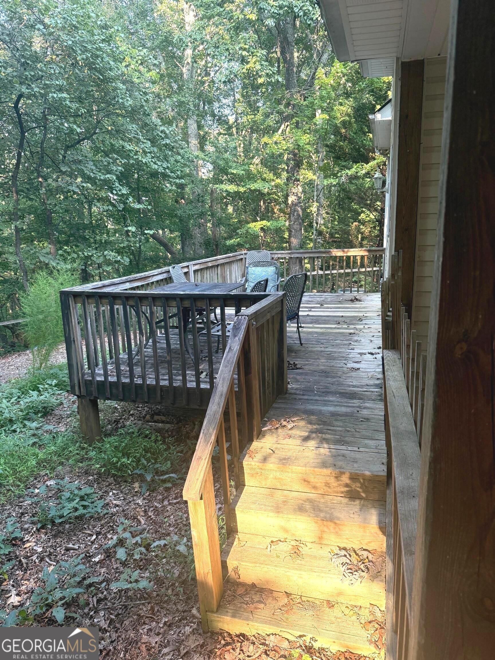 550 Washboard Road Property Photo 5