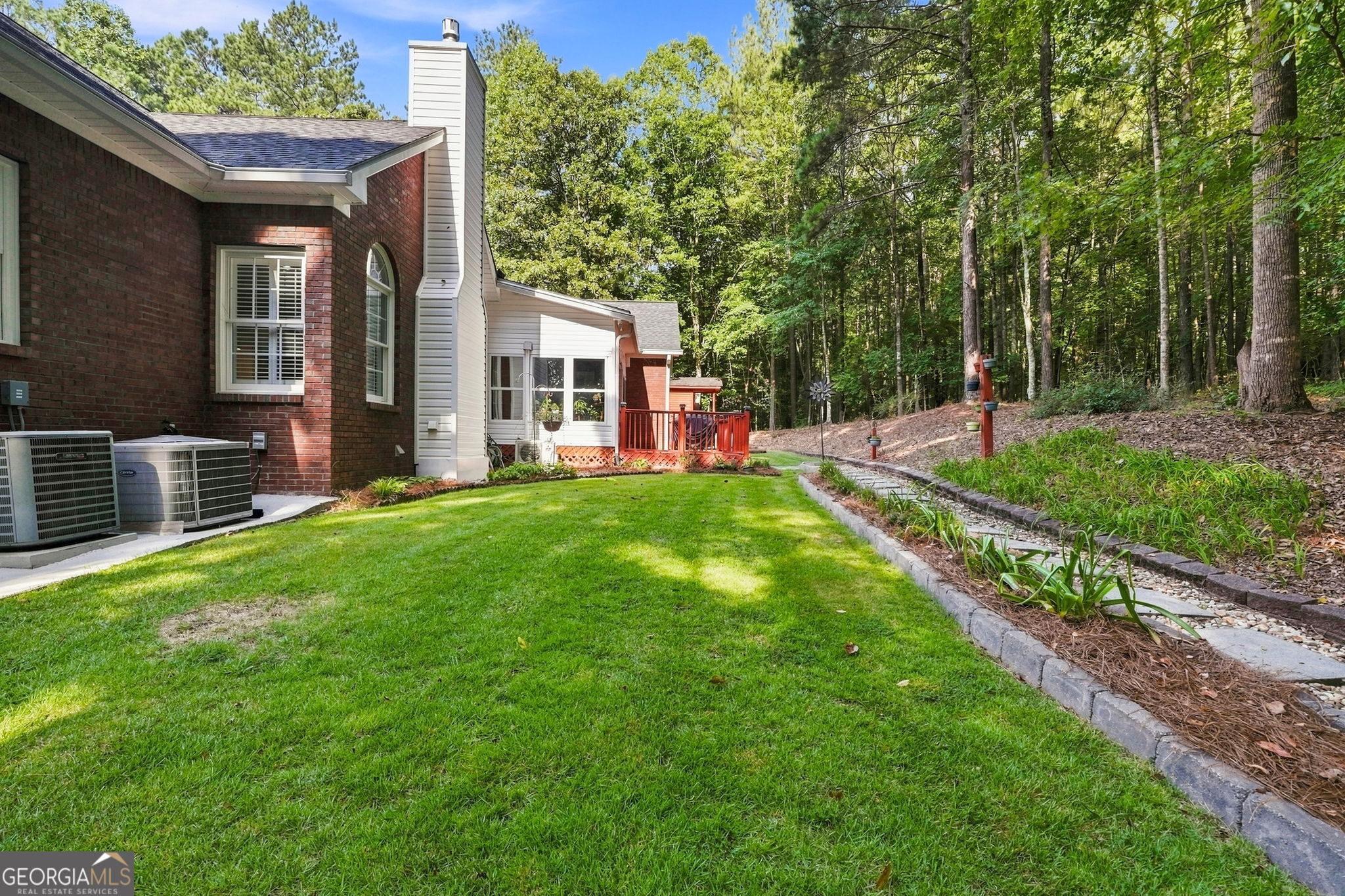 159 Windcliff Place Property Photo 5
