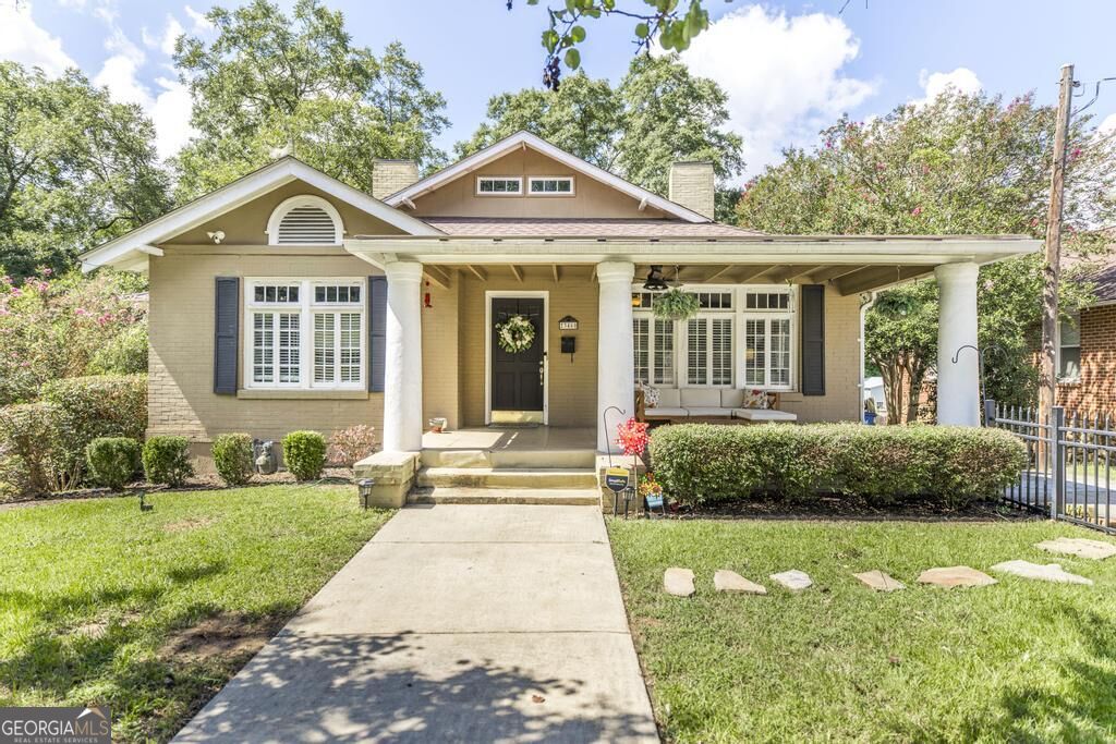 3460 Ridge Avenue Property Photo 1