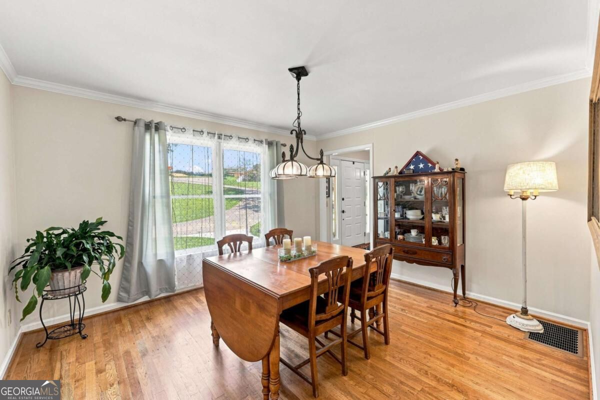 101 Hancock Way Property Photo 8