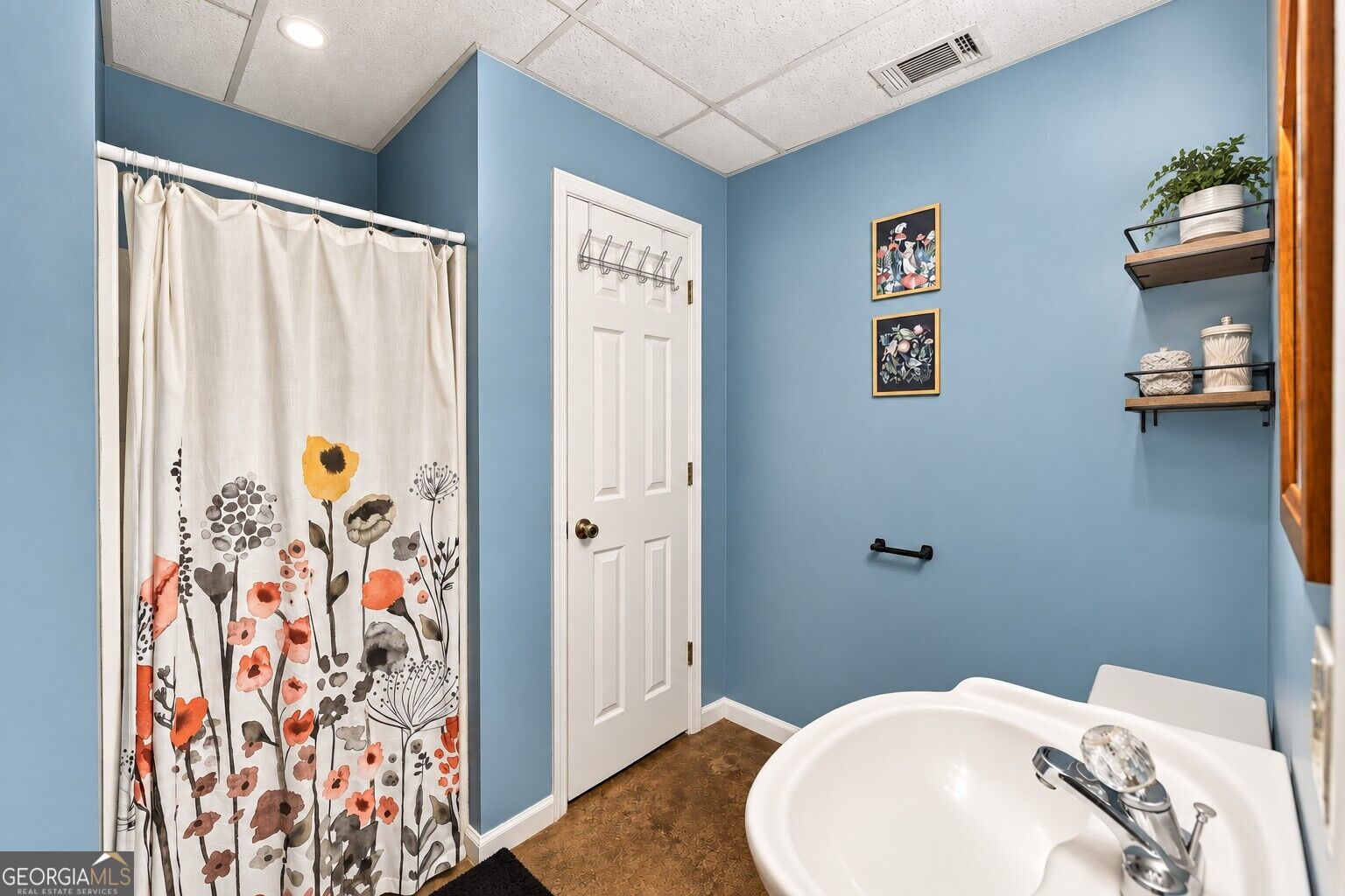 101 Hancock Way Property Photo 28