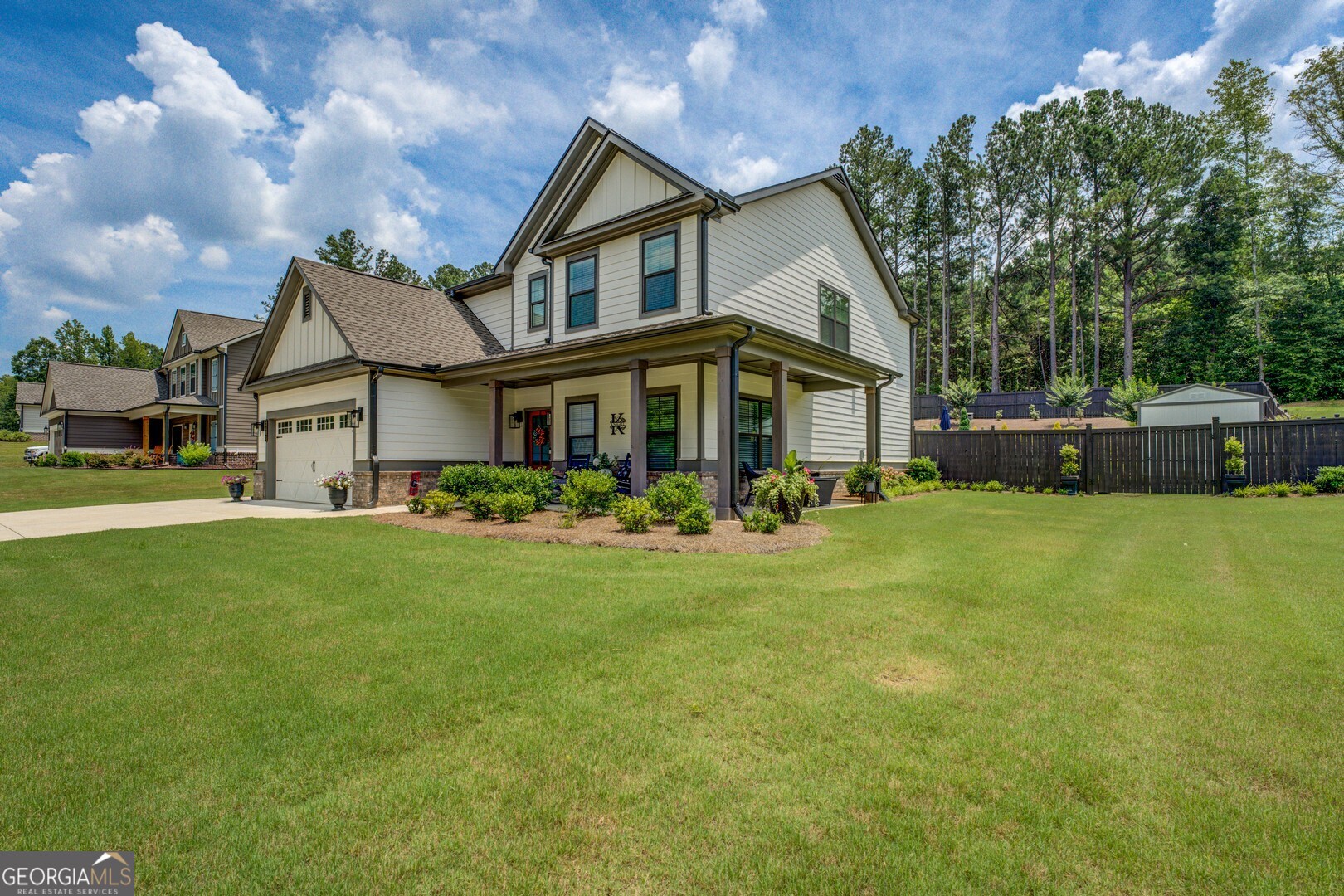 2461 Waterside Drive Property Photo 3