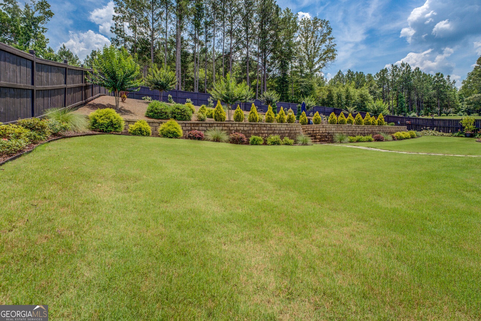2461 Waterside Drive Property Photo 7