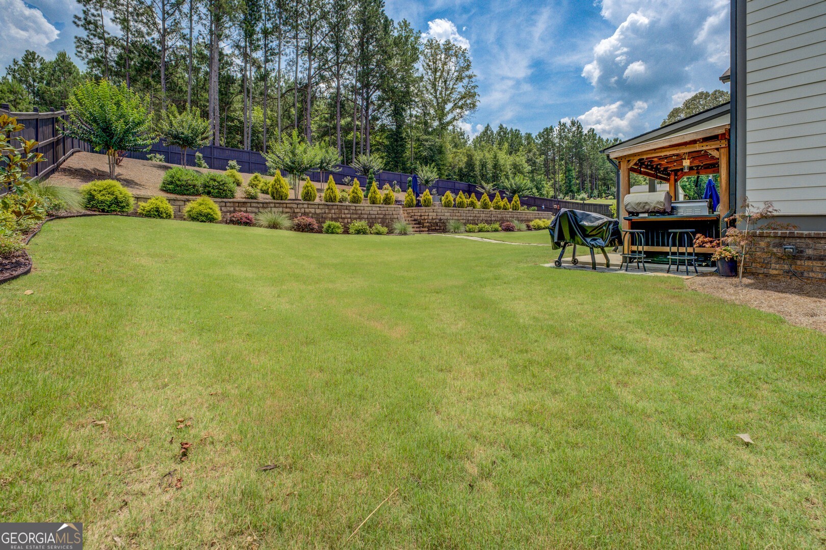2461 Waterside Drive Property Photo 8
