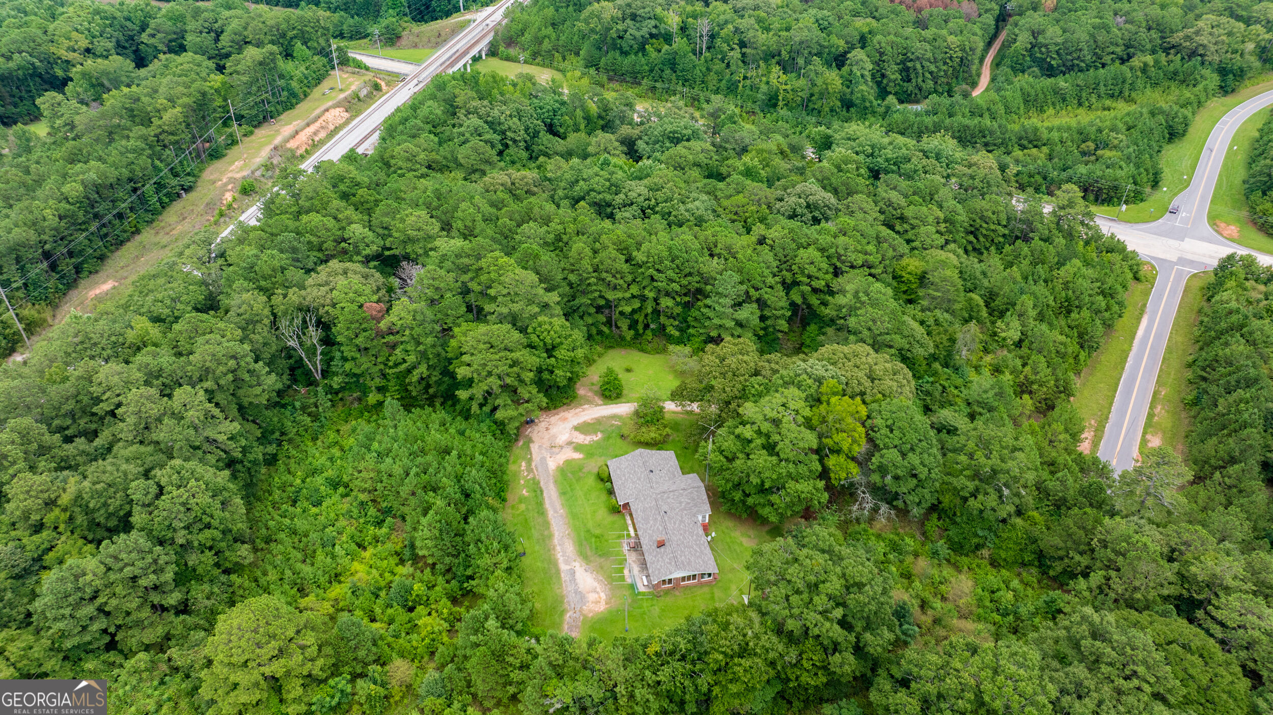 233 Fling Road Property Photo 3