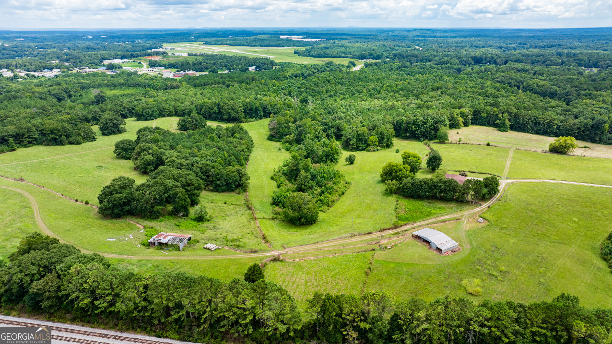 233 Fling Road Property Photo 8