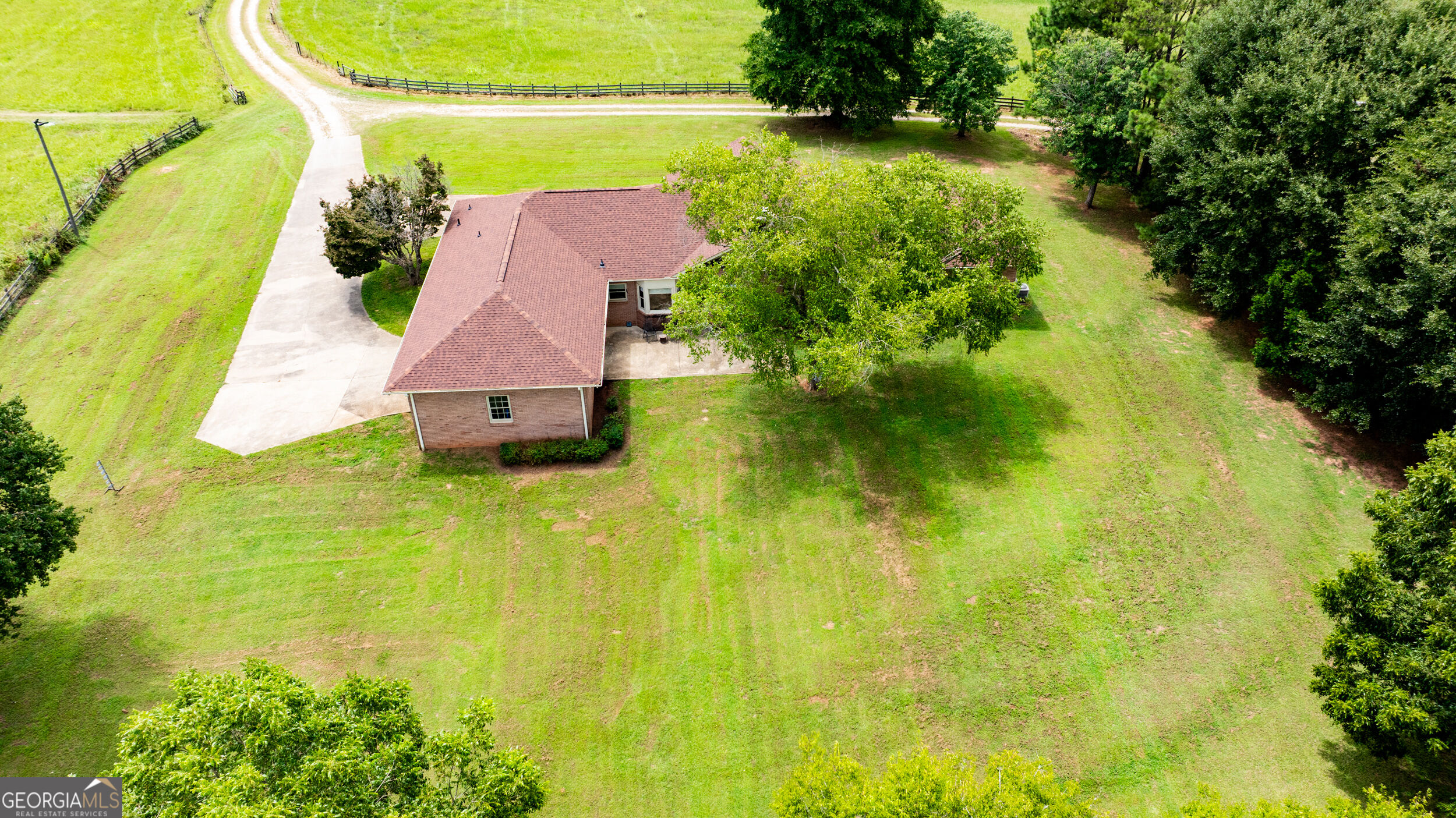233 Fling Road Property Photo 29