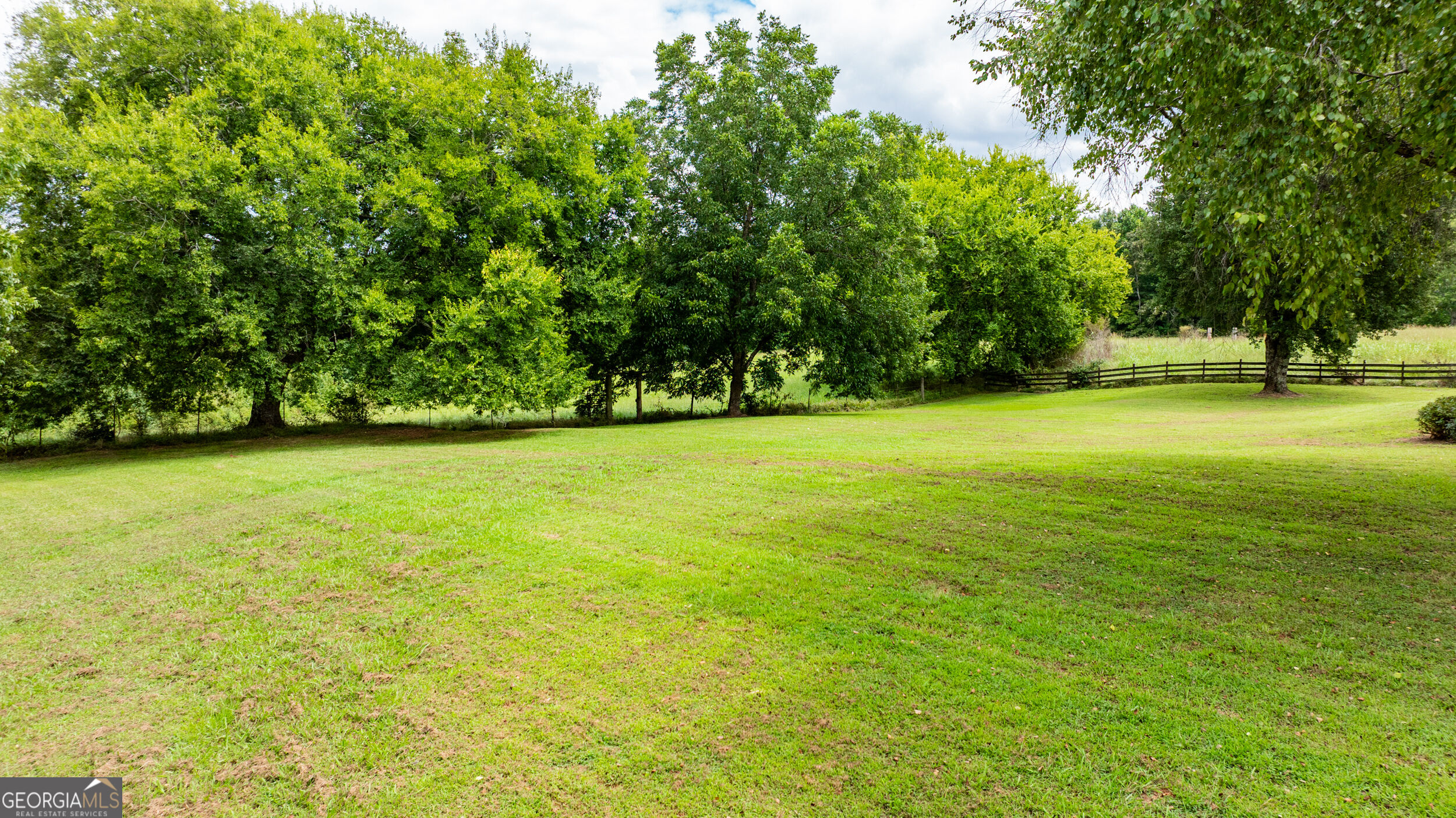 233 Fling Road Property Photo 30