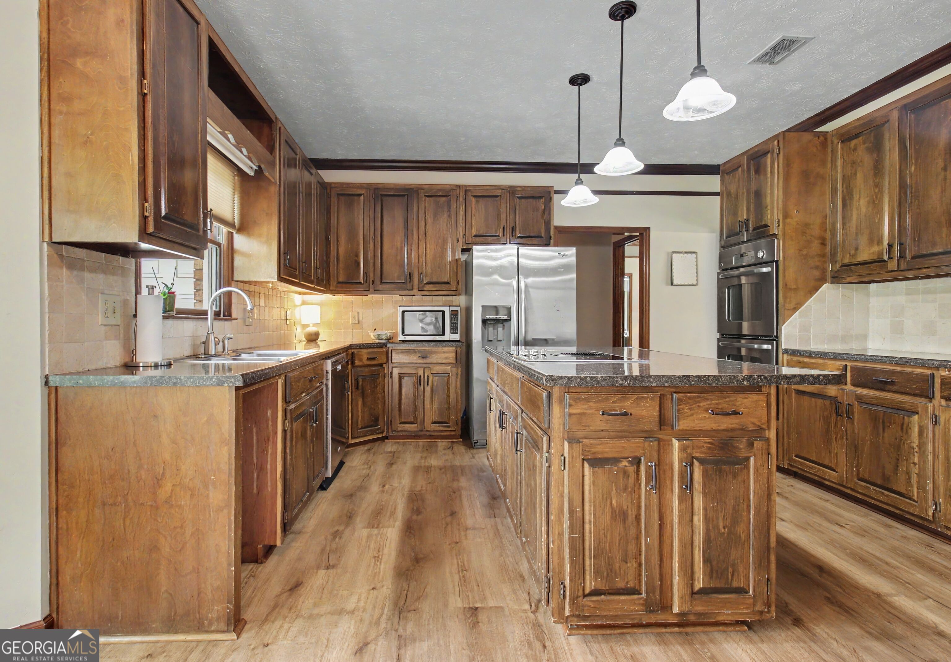 233 Fling Road Property Photo 84