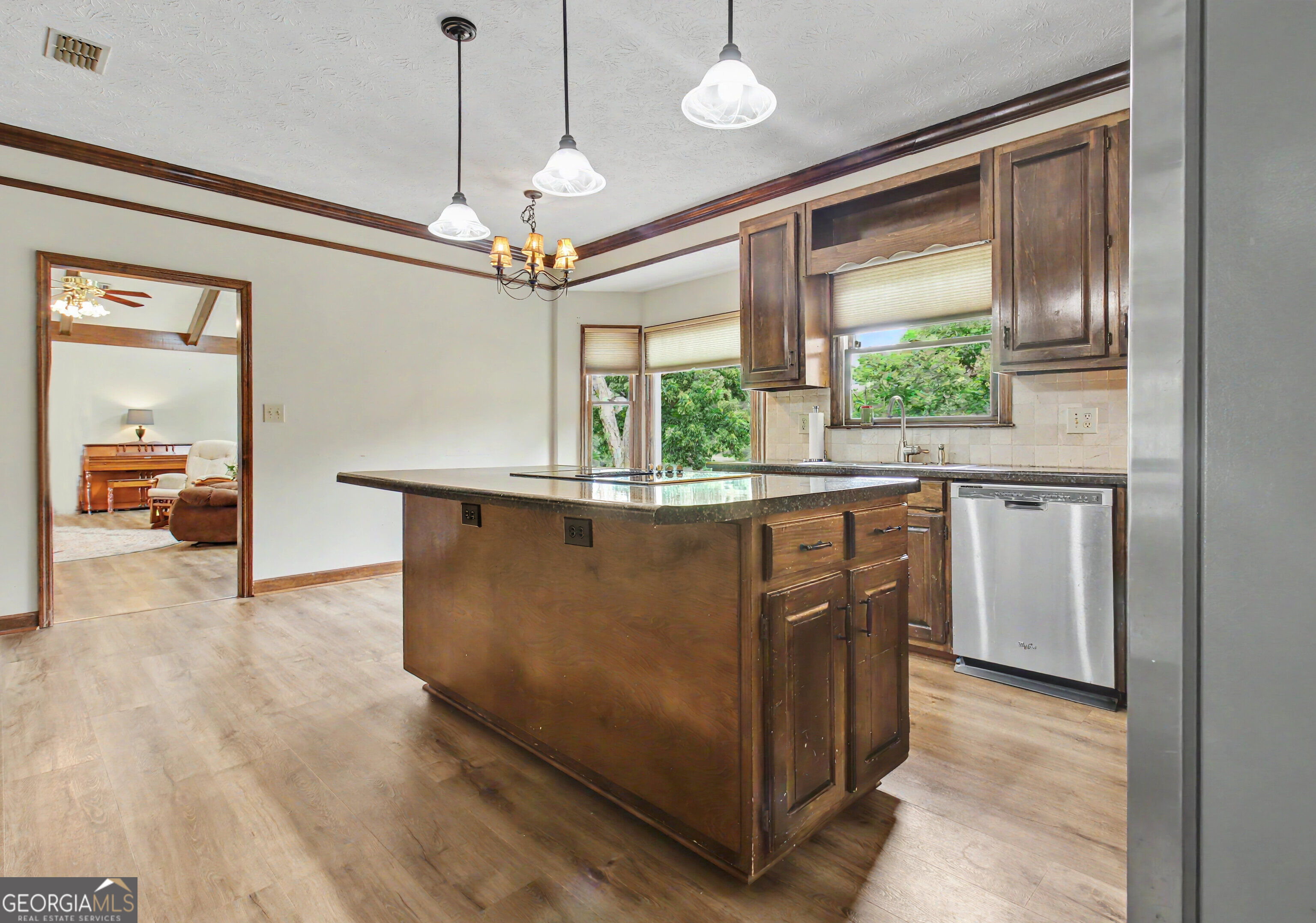 233 Fling Road Property Photo 87