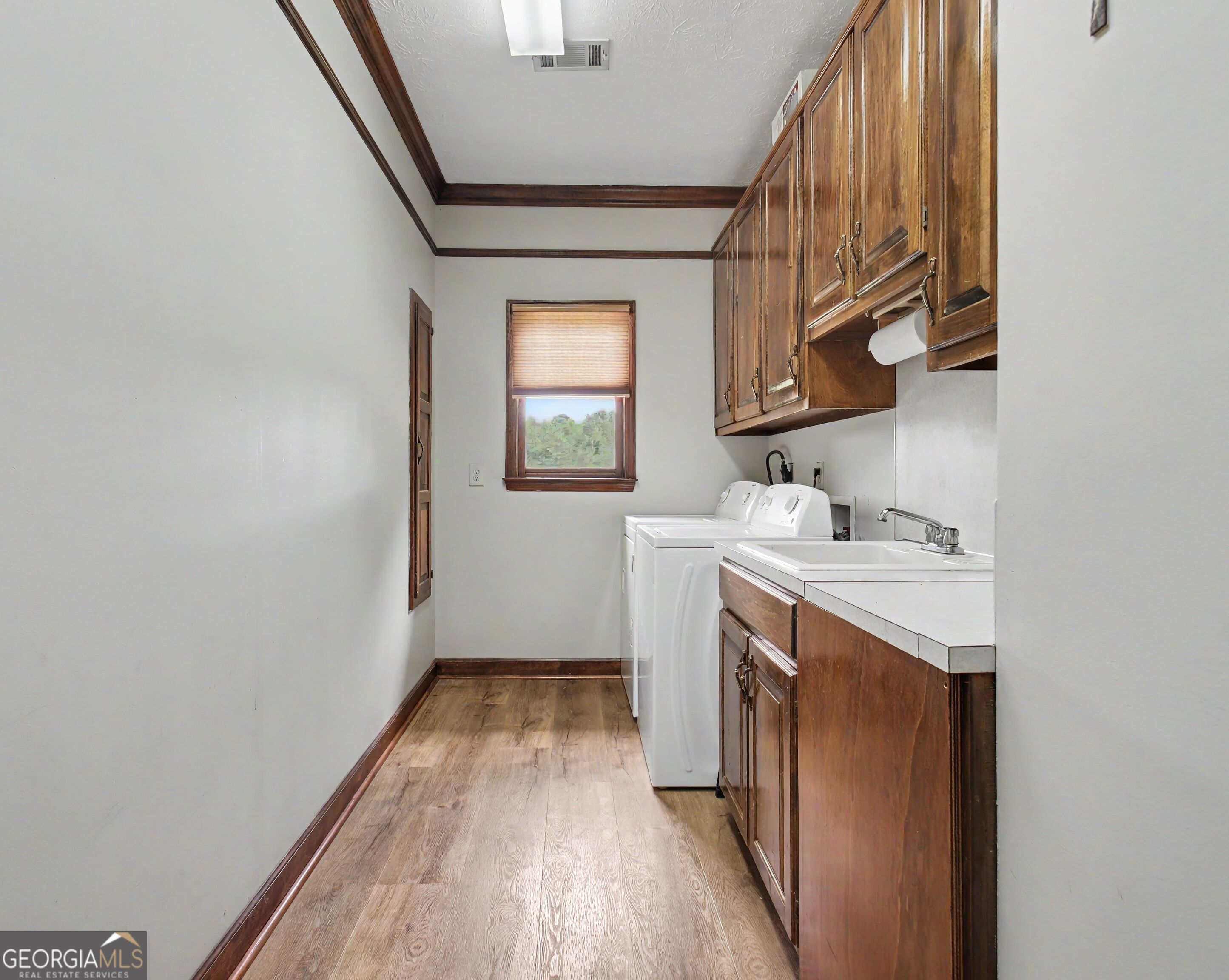 233 Fling Road Property Photo 90
