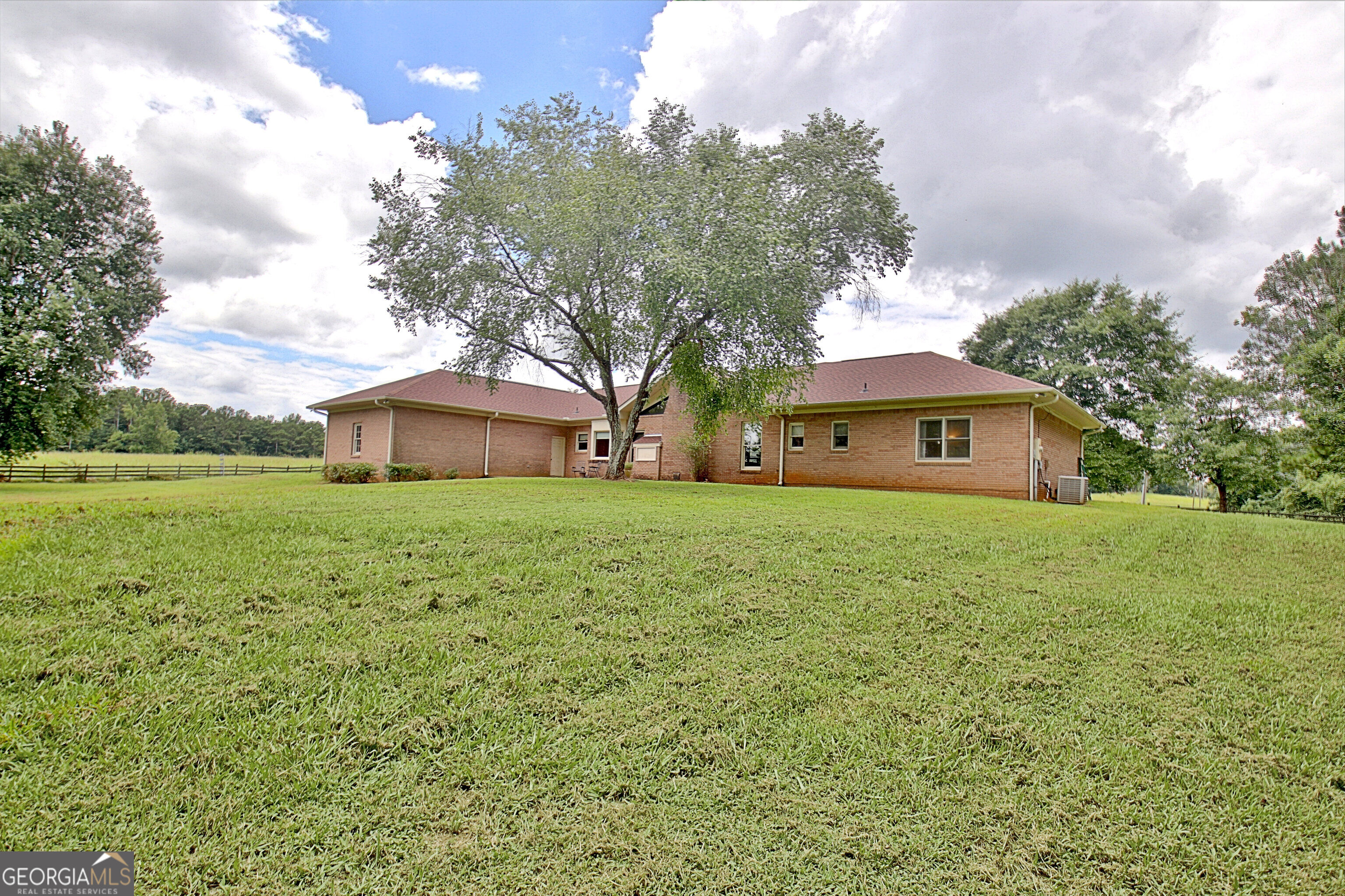 233 Fling Road Property Photo 123