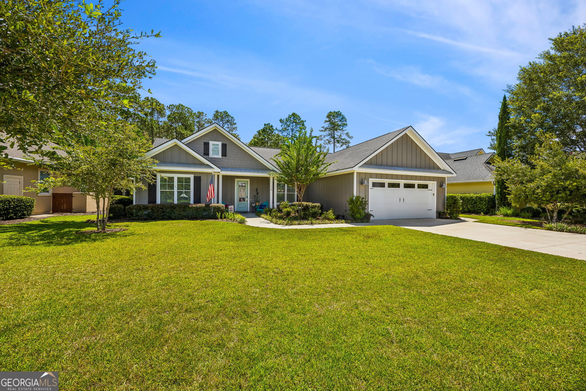 118 Oarsman Crossing Property Photo 4