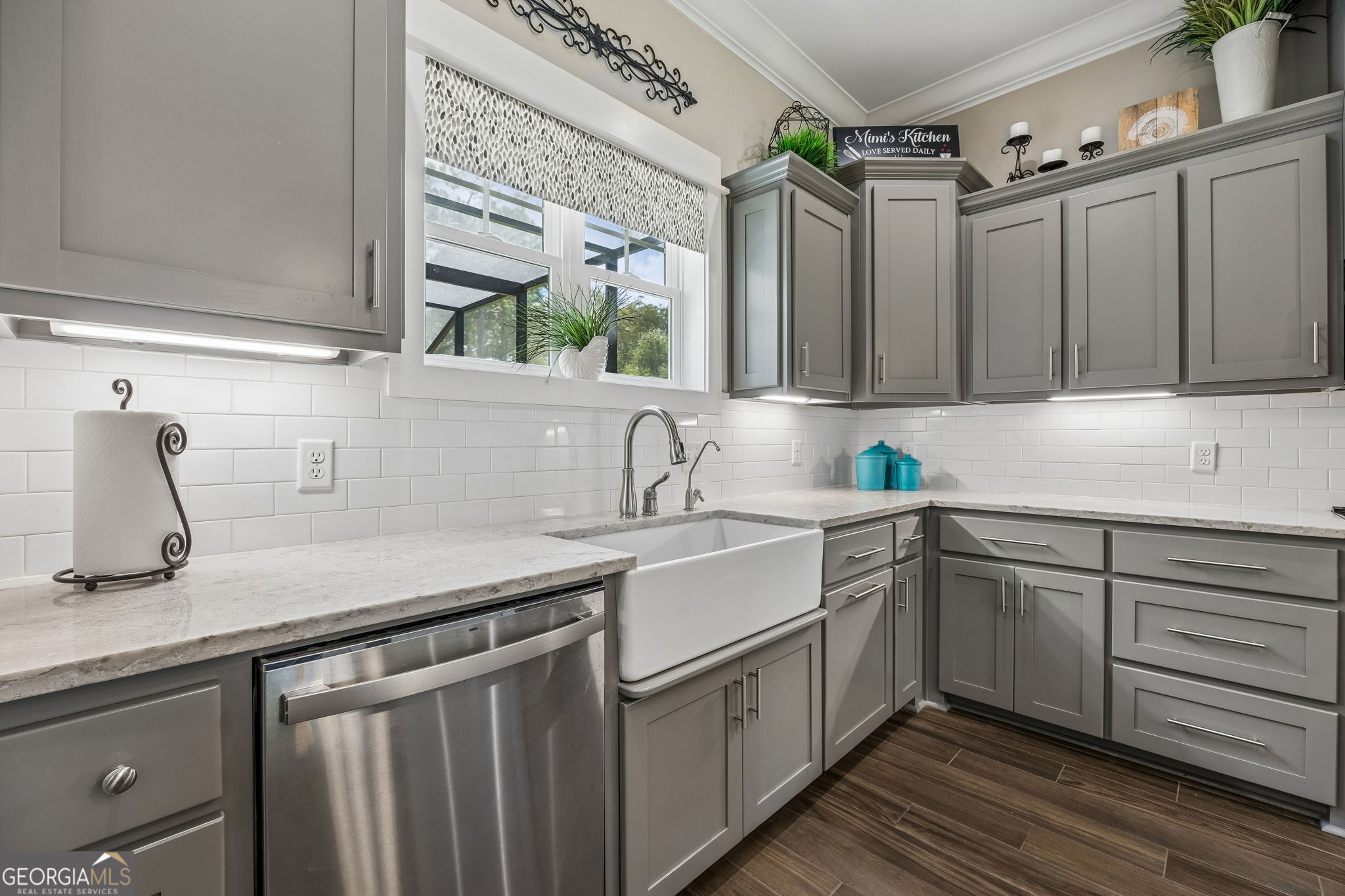 118 Oarsman Crossing Property Photo 12