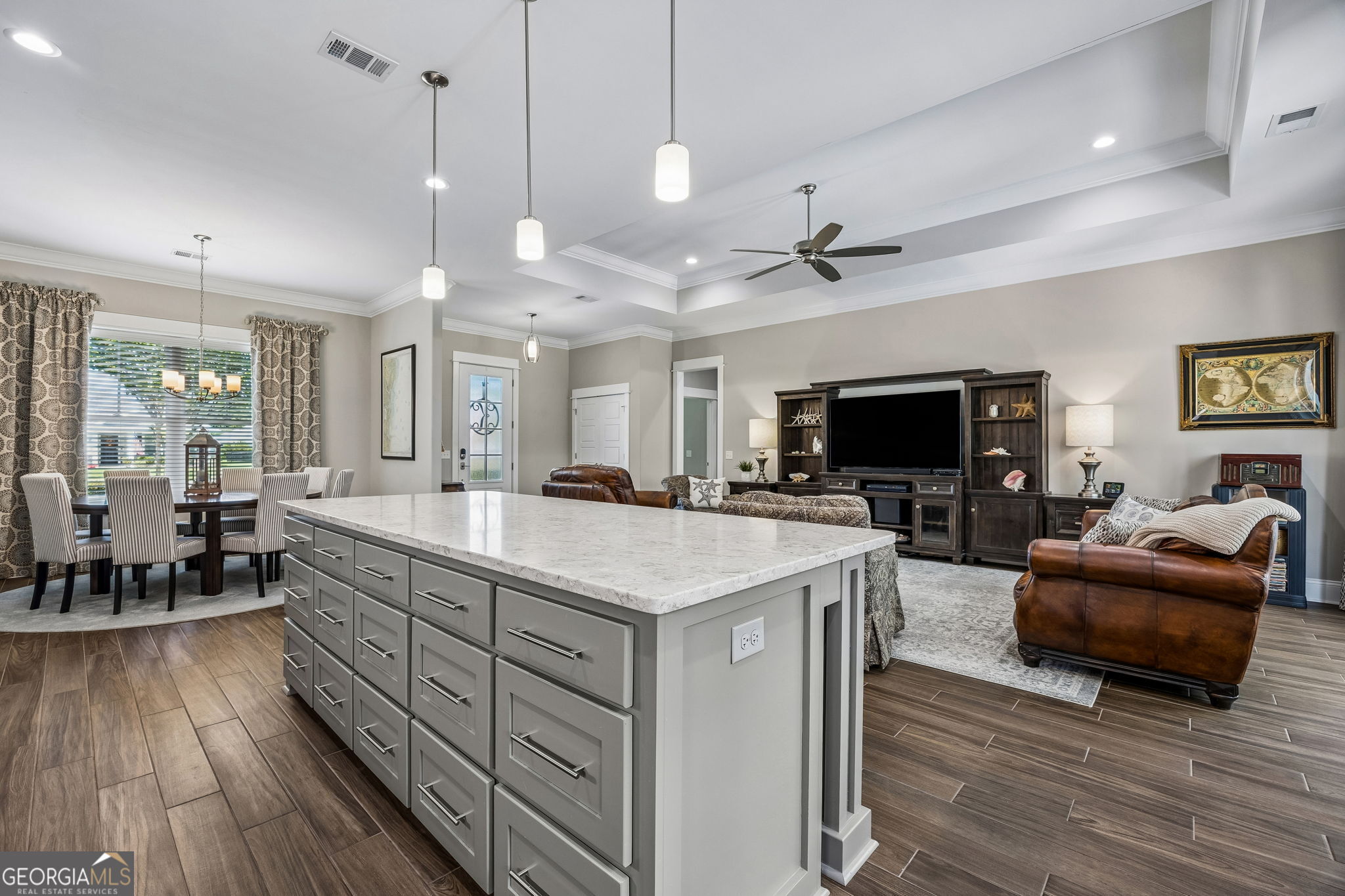 118 Oarsman Crossing Property Photo 14
