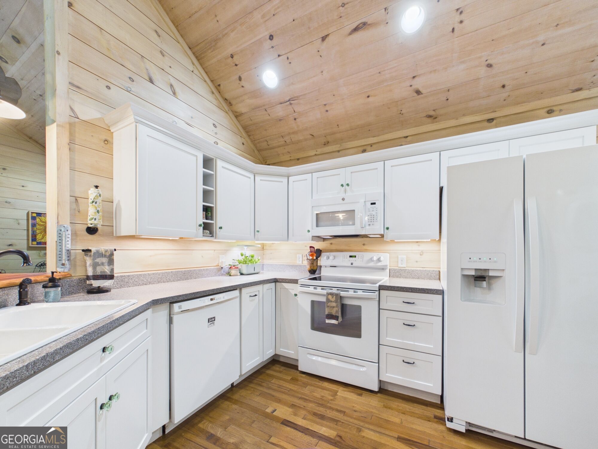 582 Asbury Church Road Property Photo 12