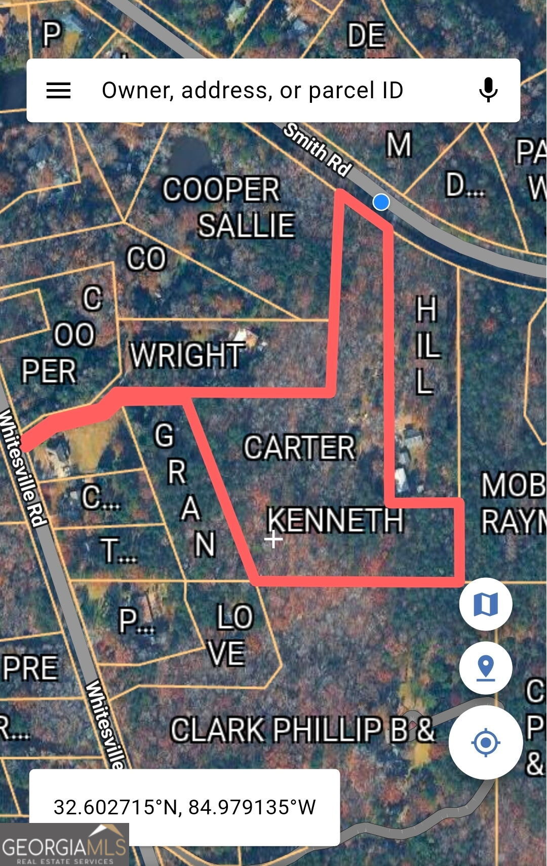 1050 Smith Road Property Photo 2