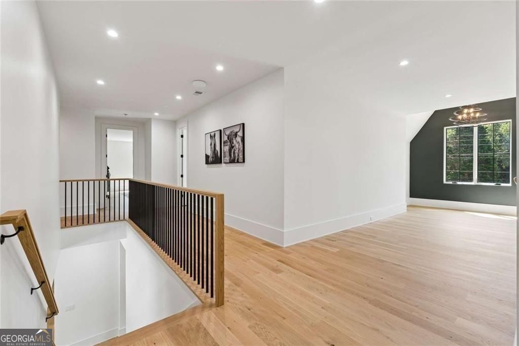 765 Heards Ferry Road Property Photo 30