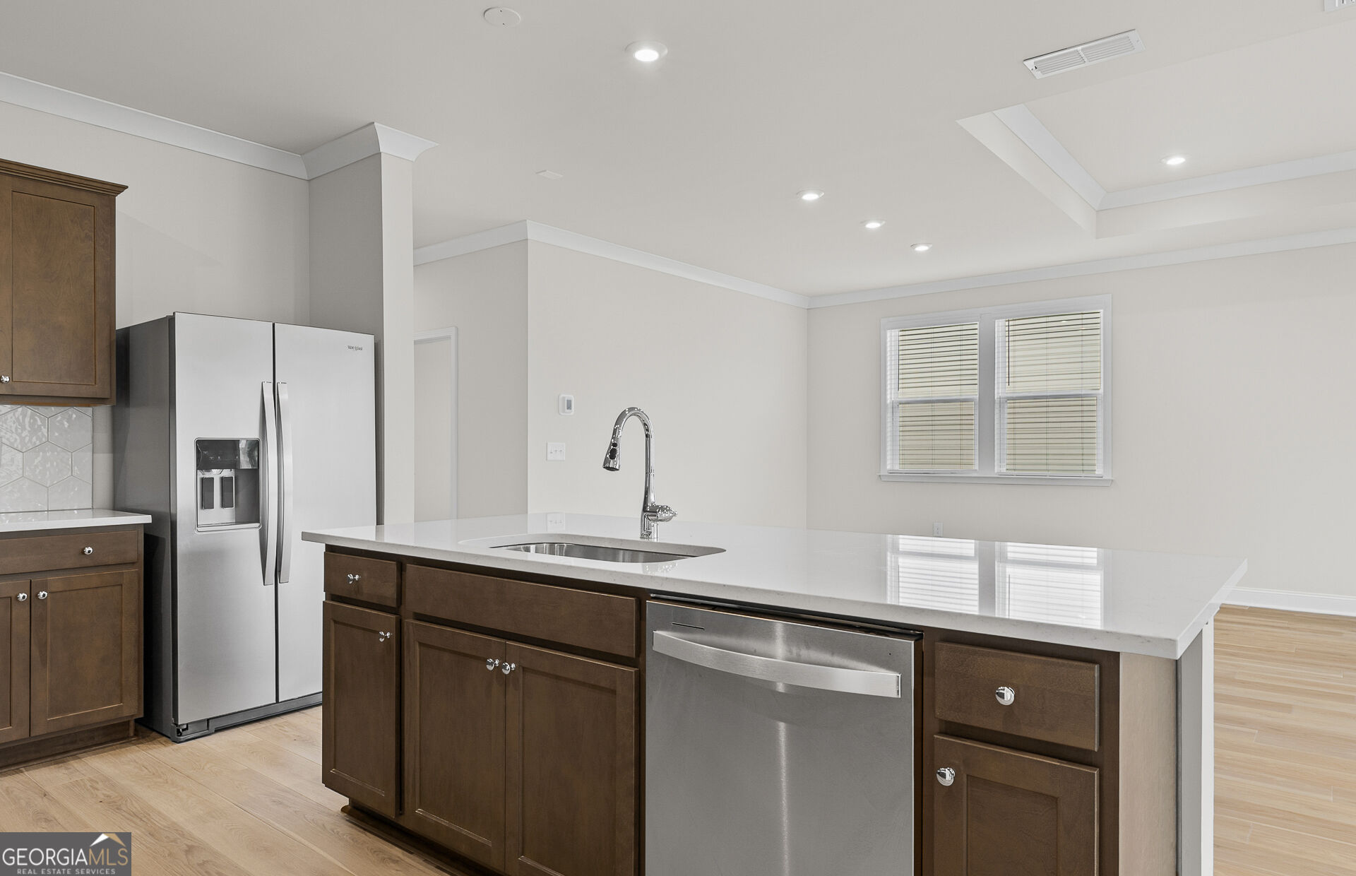 134 Kenney Way Property Photo 12