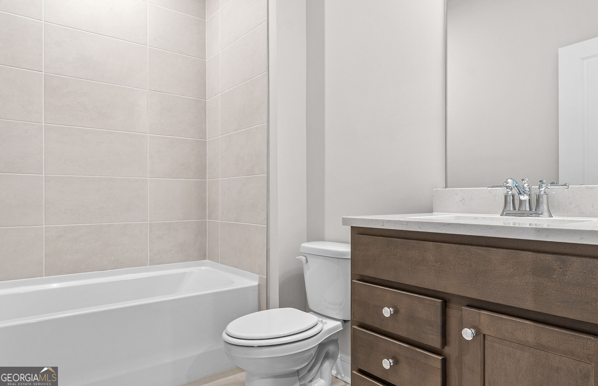 134 Kenney Way Property Photo 26