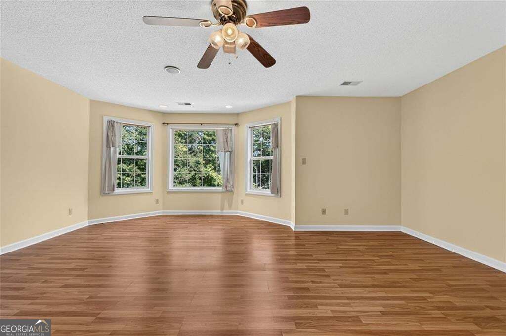 35 Oak Grove Lane Property Photo 25