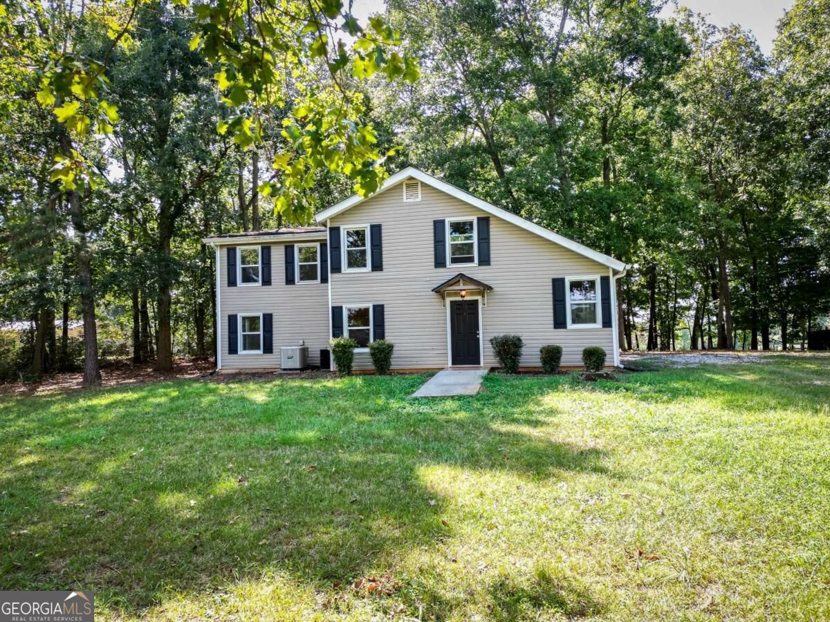 1642 Neese Commerce Road Property Photo 1