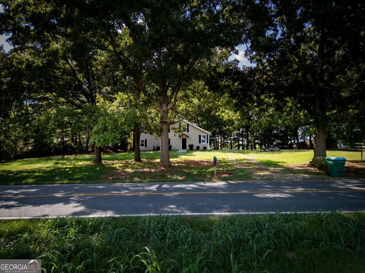1642 Neese Commerce Road Property Photo 2