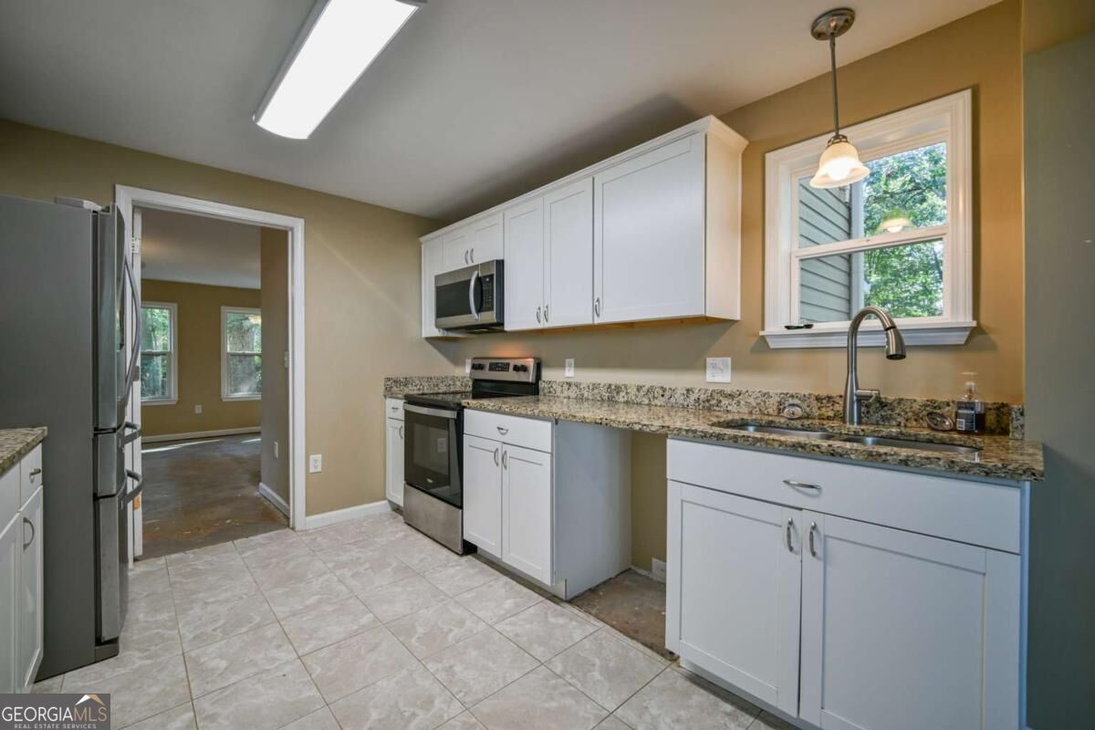 1642 Neese Commerce Road Property Photo 14