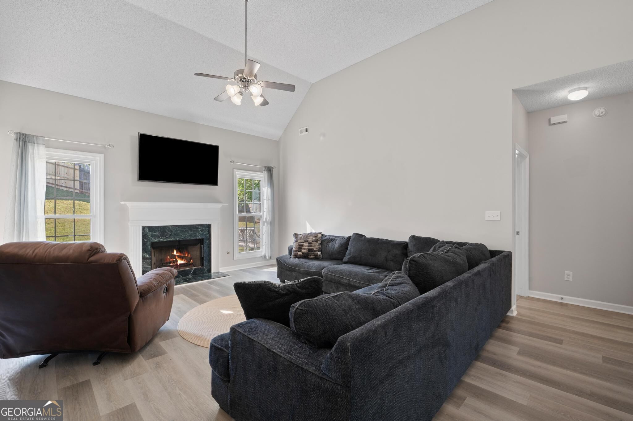 84 Bedford Park Drive Property Photo 15
