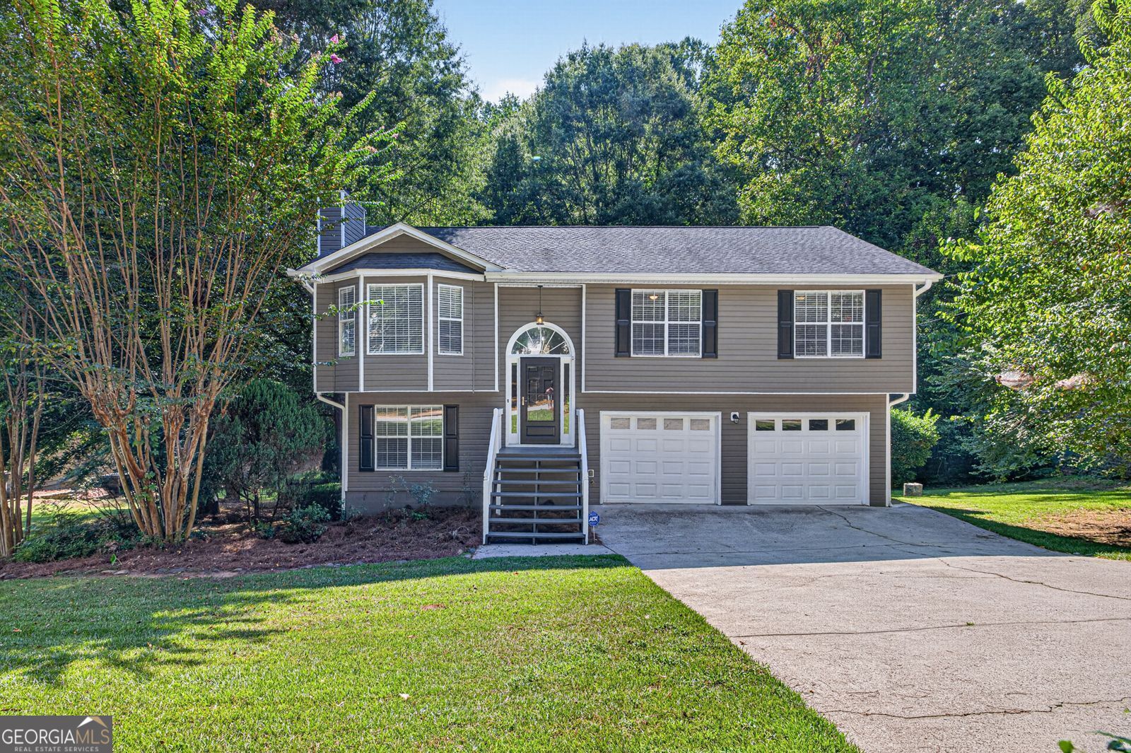 5450 Bushnell Court