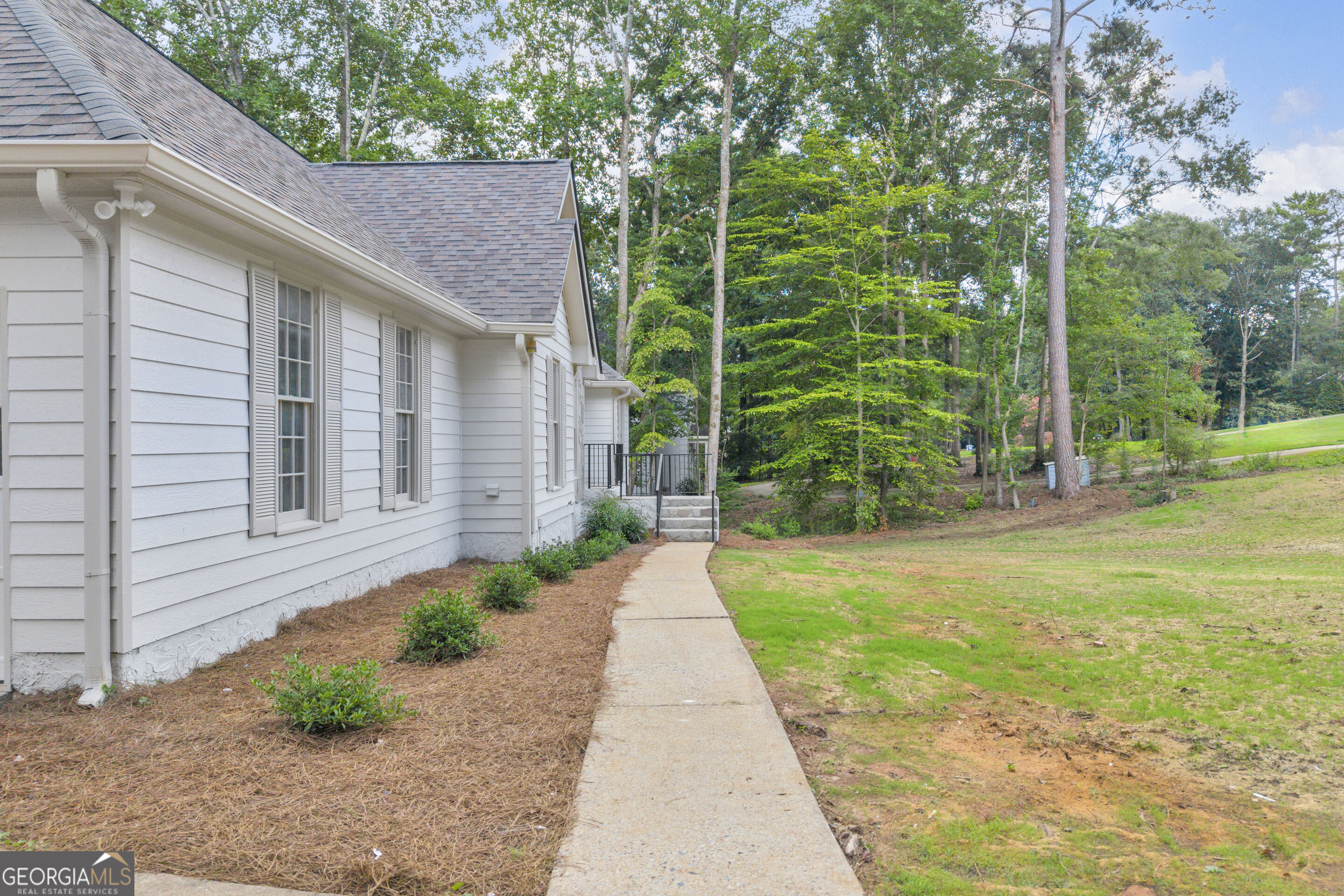 150 Indian Bluff Drive Property Photo 9