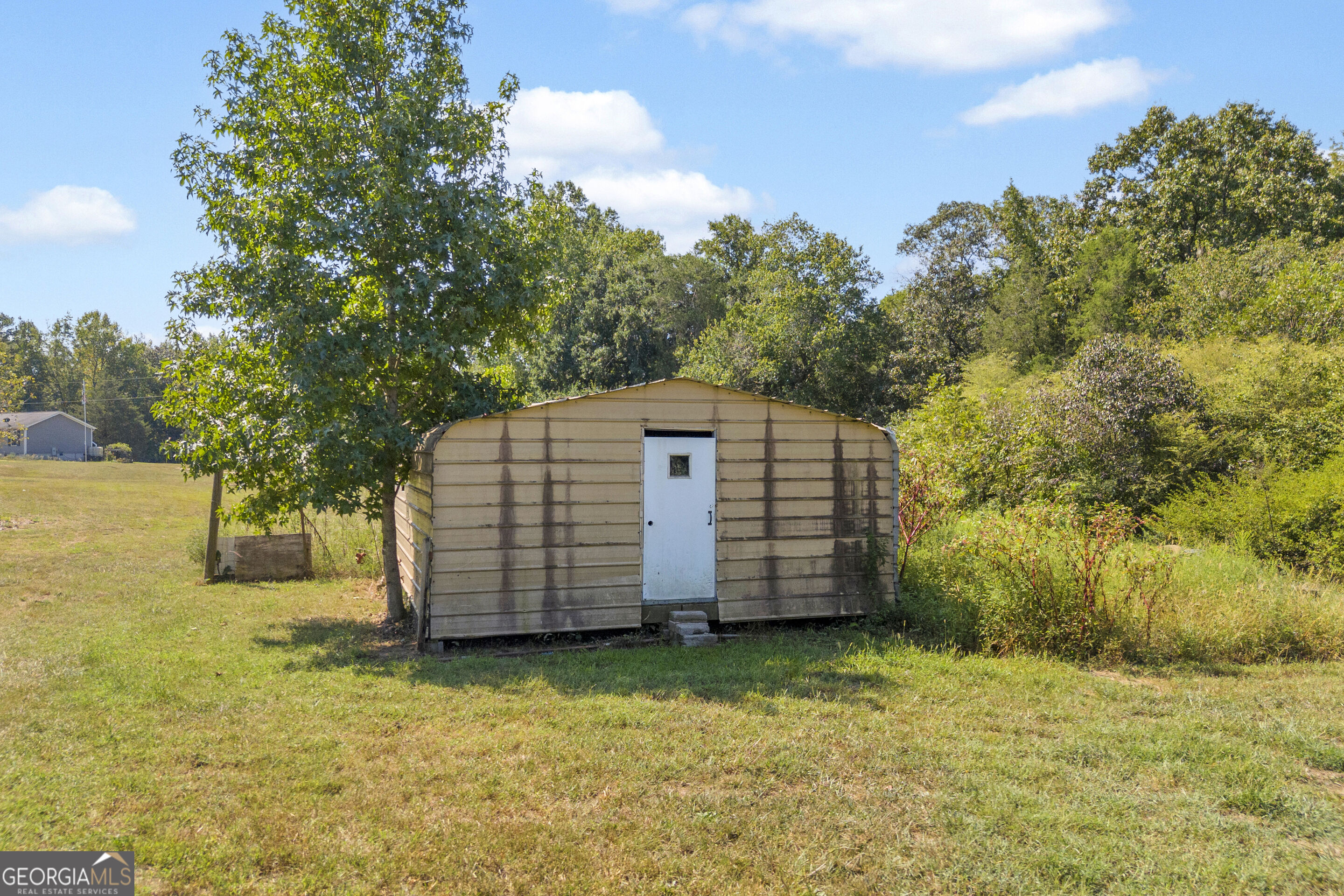 820 E County Line Road Property Photo 44