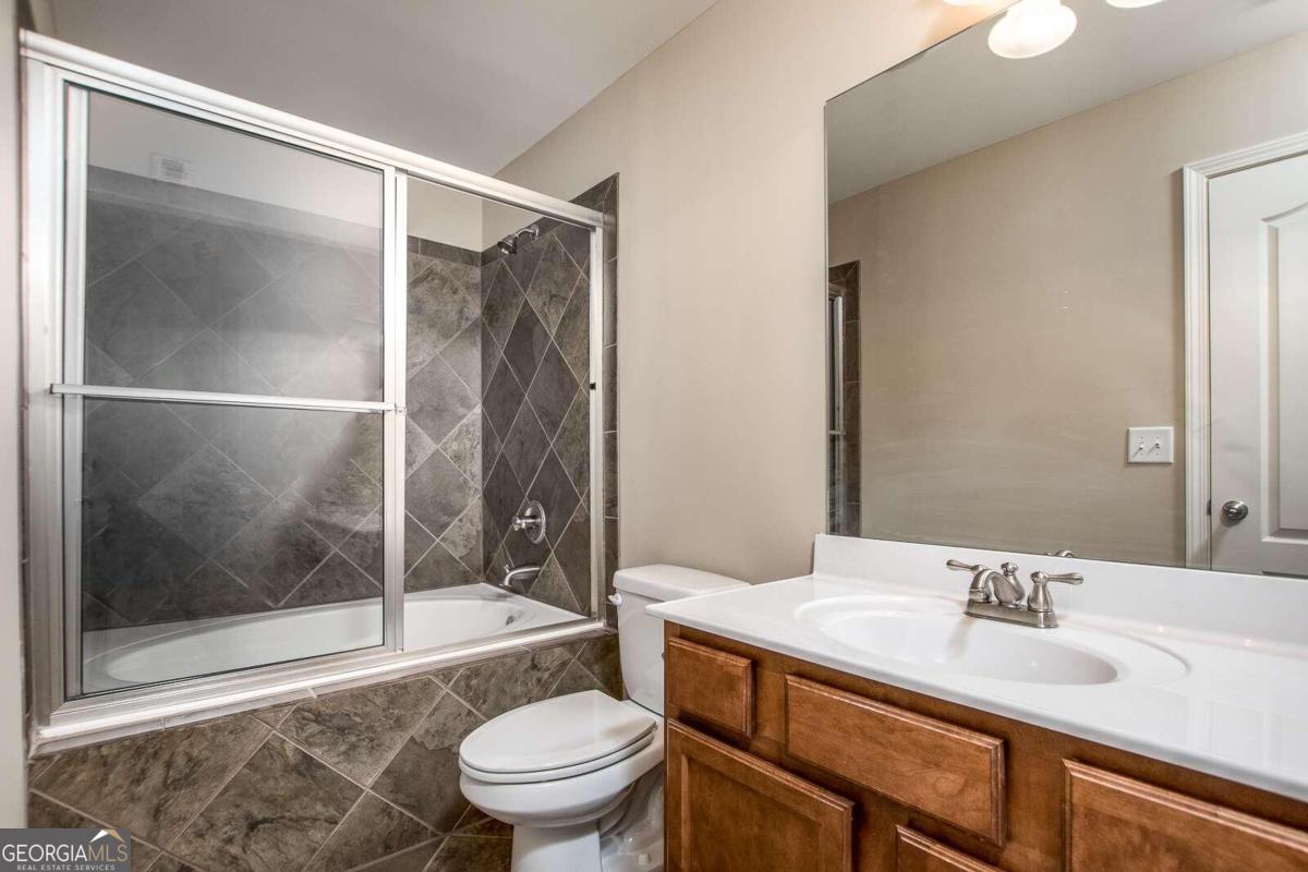 528 Twinrose Way Property Photo 26