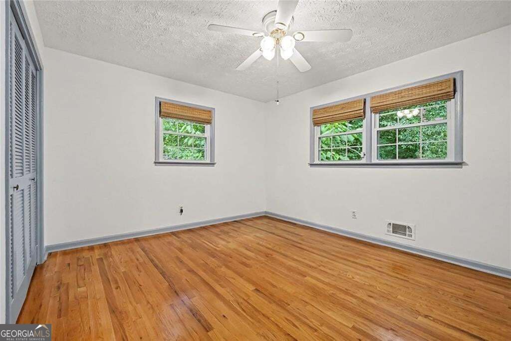 578 Glennhaven Drive Nw Property Photo 12