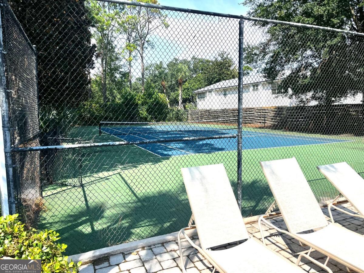 2513 Demere Road # 6 Property Photo 33