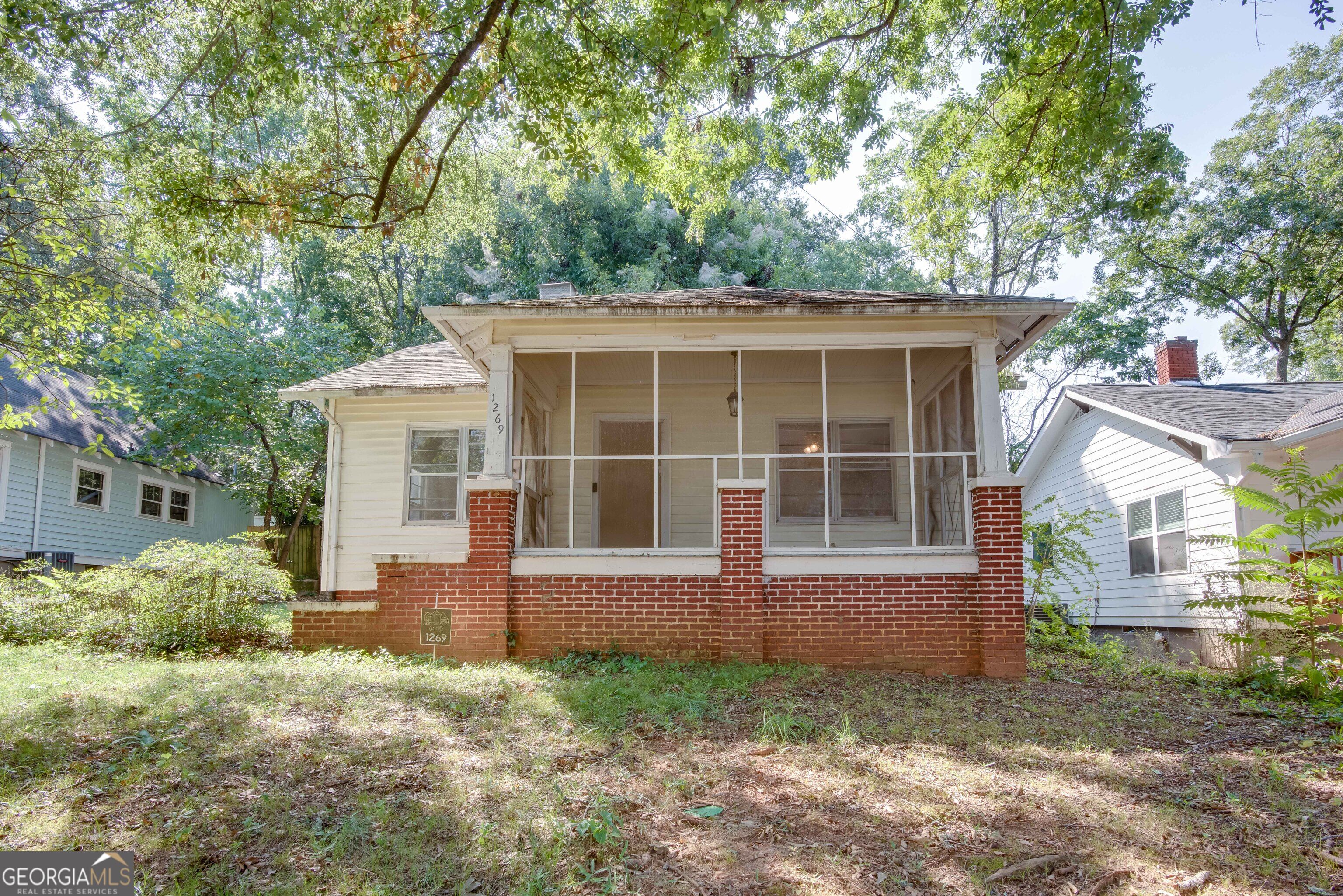 1269 Oak Grove Avenue Se Property Photo 1