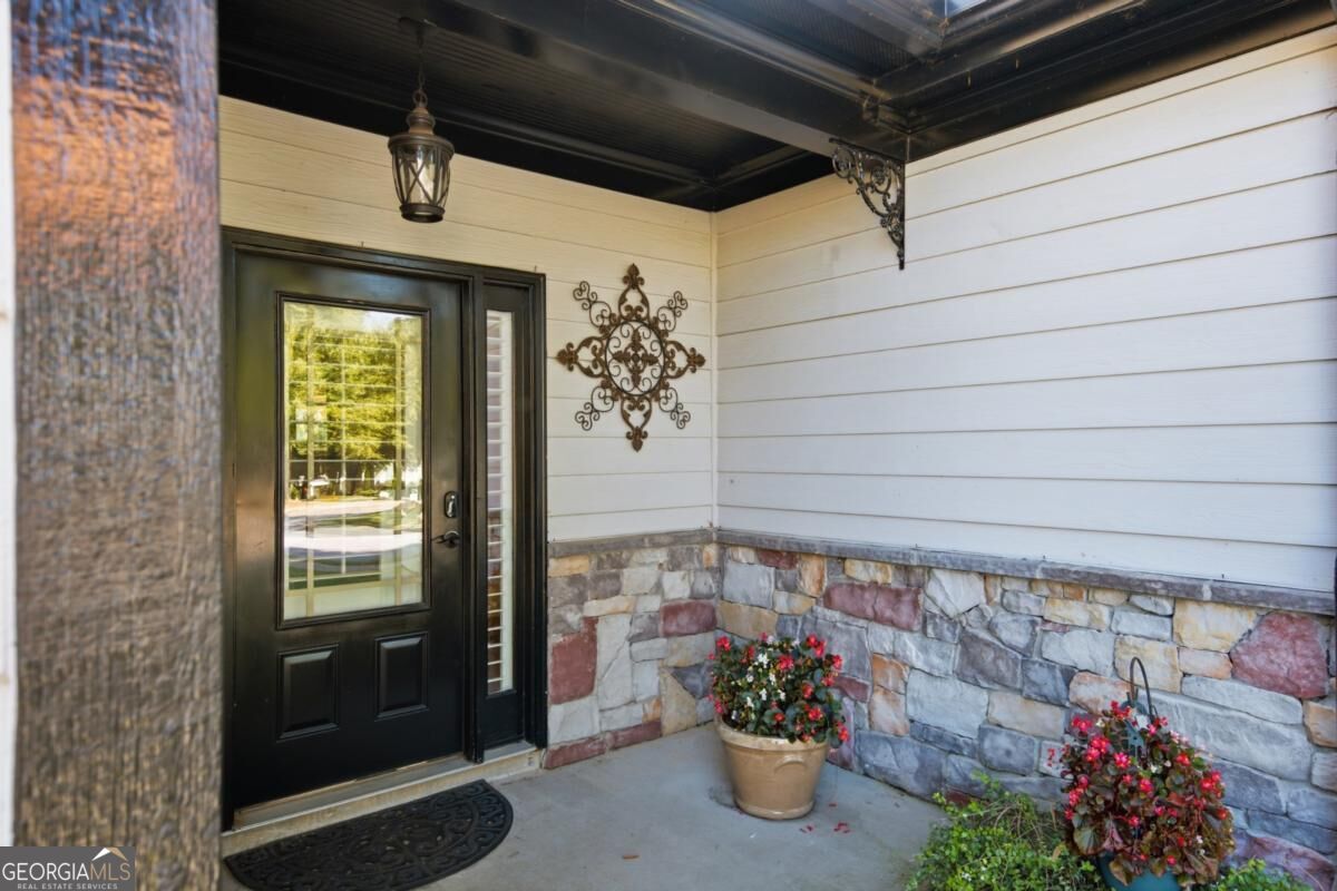 5804 Ansley Terrace Property Photo 4