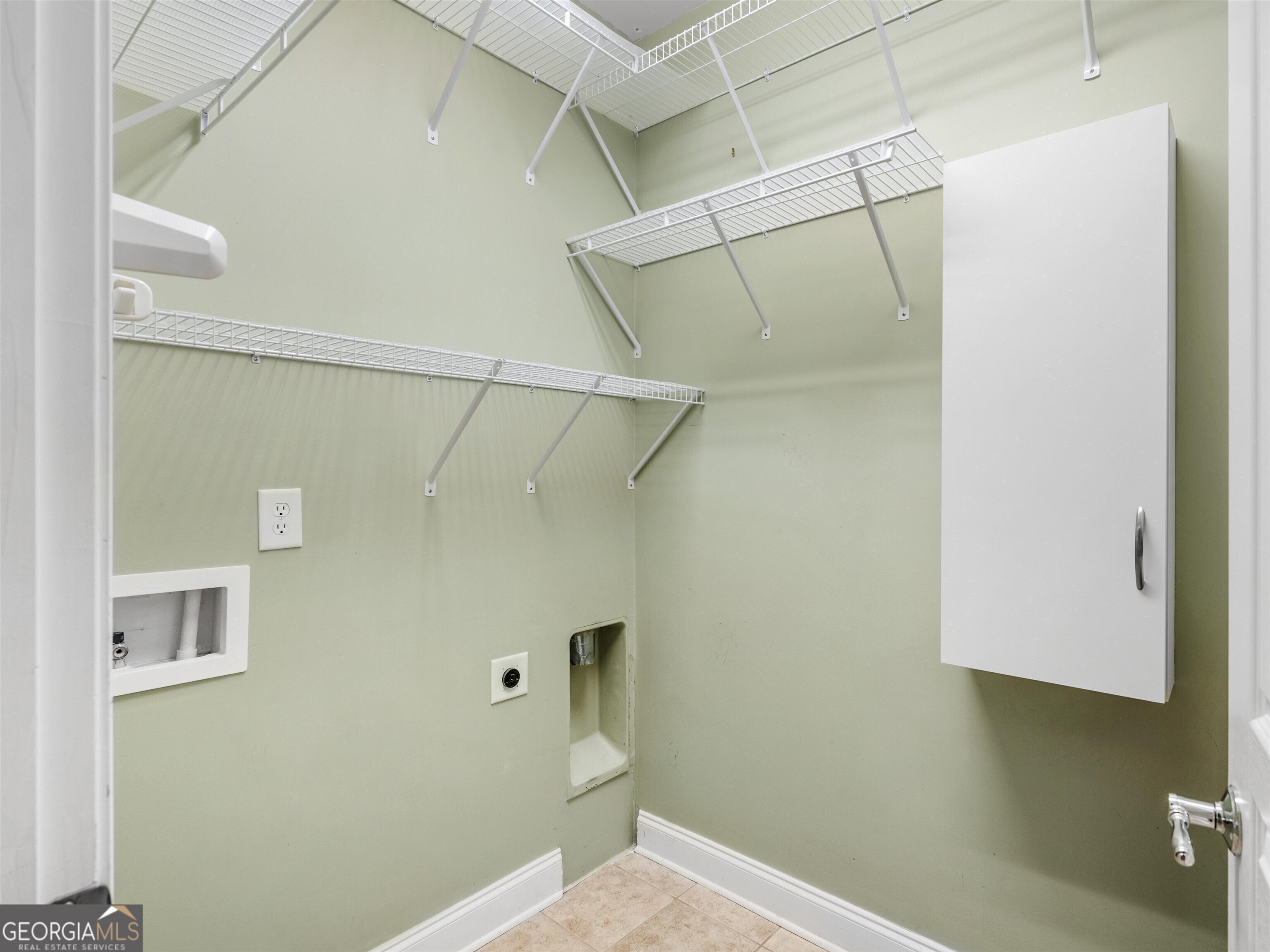 111 Starflower Drive Property Photo 9