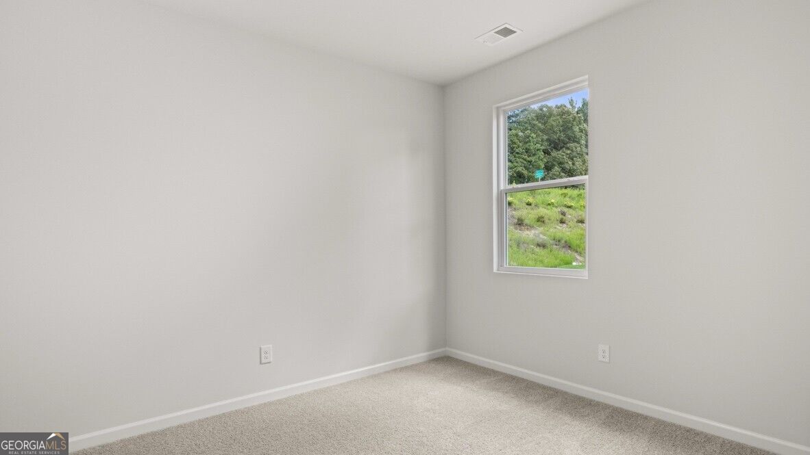 6069 Airedale Drive Property Photo 13