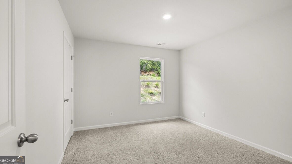 6069 Airedale Drive Property Photo 26