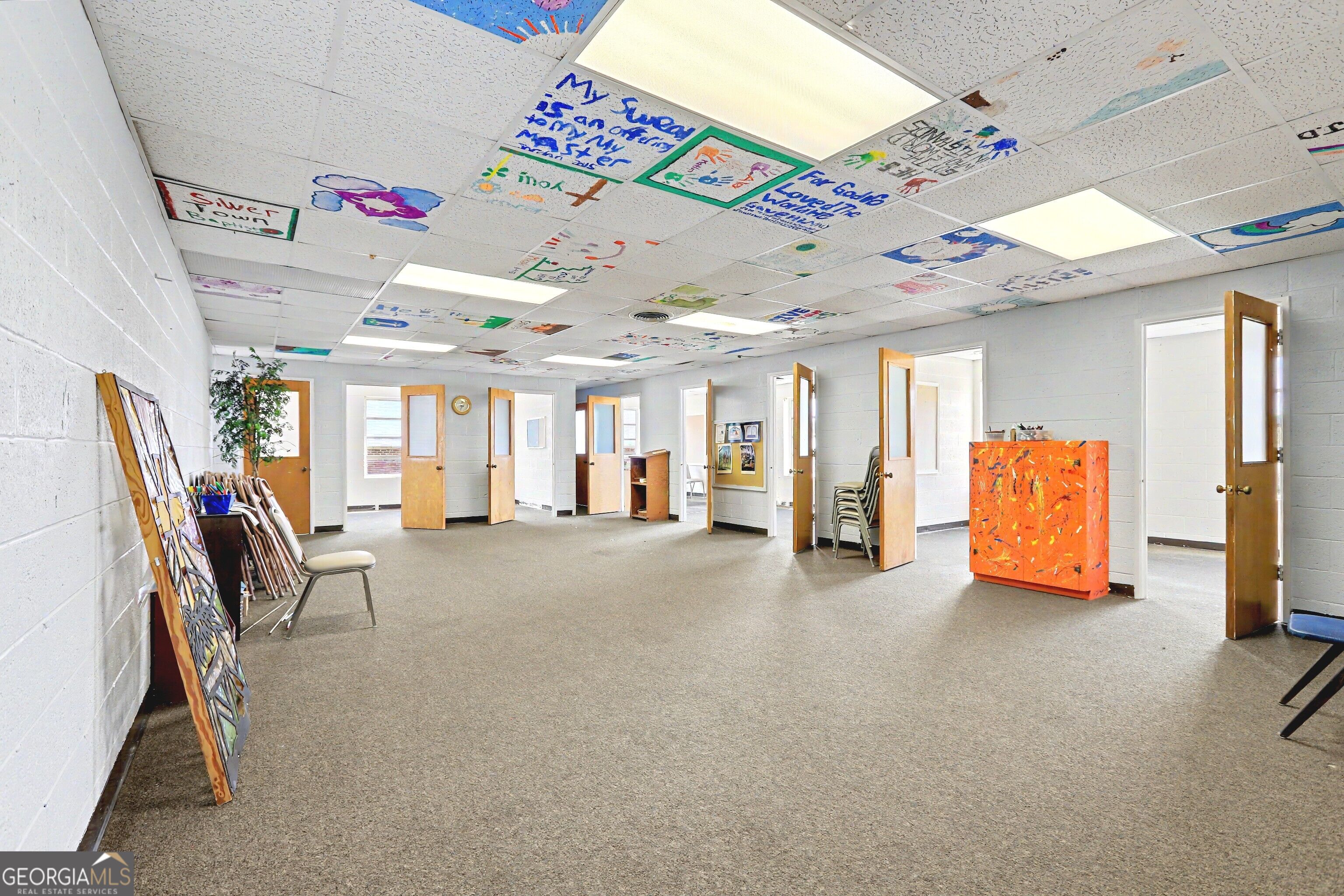 300 West Goodrich Avenue Property Photo 33